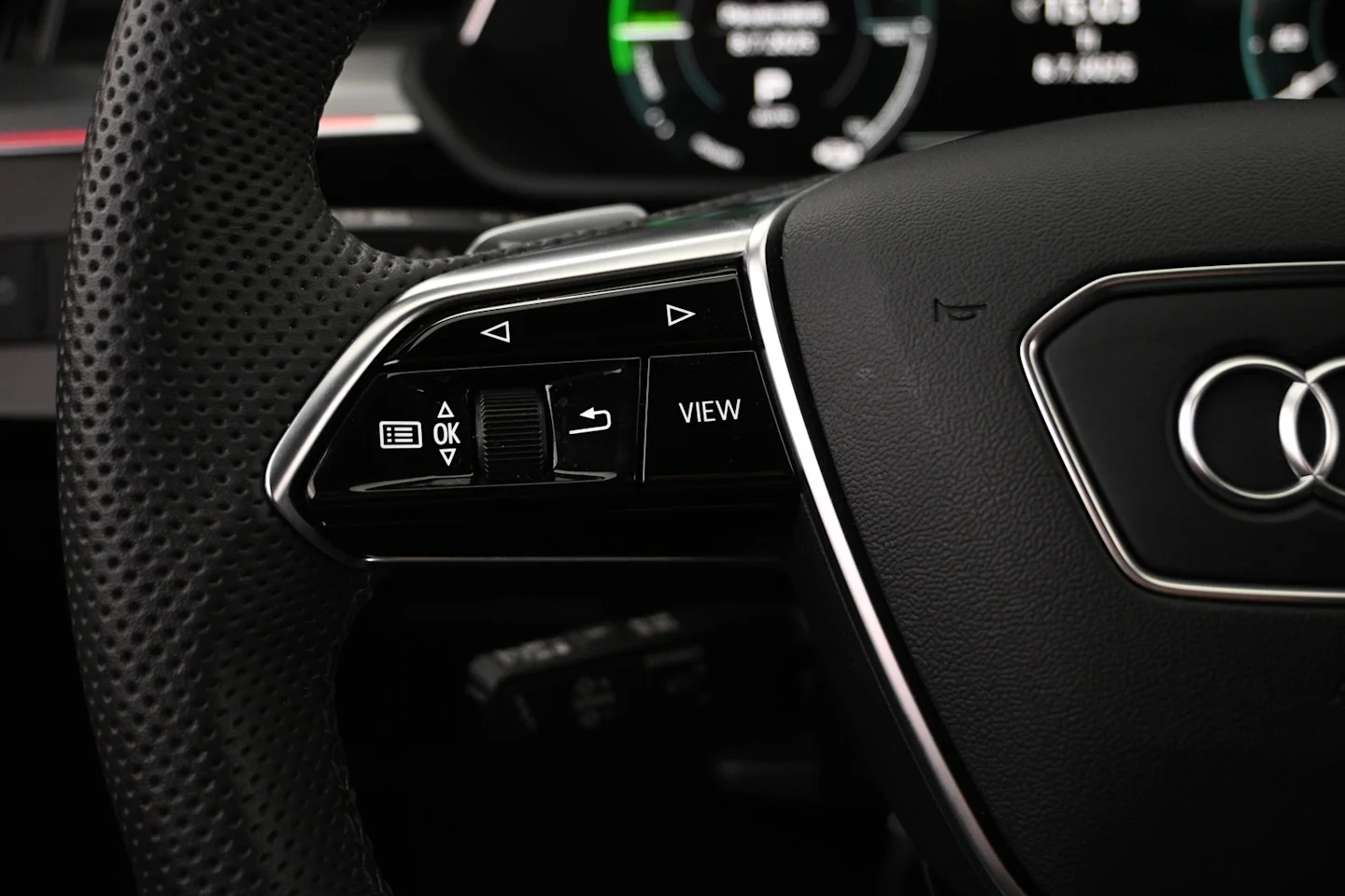Car Image - 3y1SawntEXxnjzqcdsEwQ9