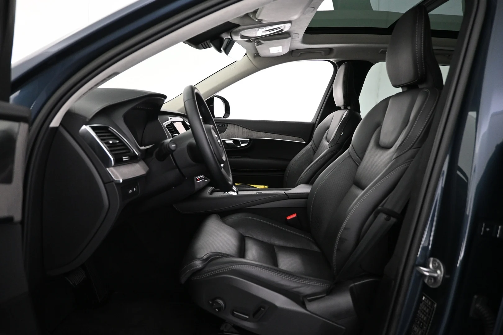 Car Image - 11qN05YjLGWfU9ydBmBJNj