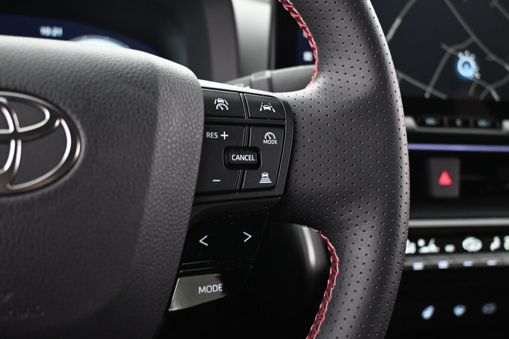 Car Image - 77ZFizg1RZ0BlOlBPSWo7f