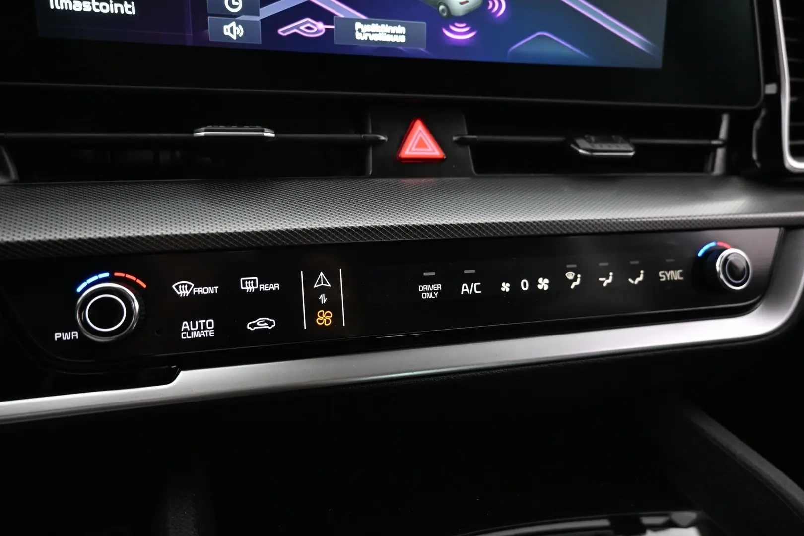 Car Image - 4g0aWrBQ9fbCSnPAxt8l3i