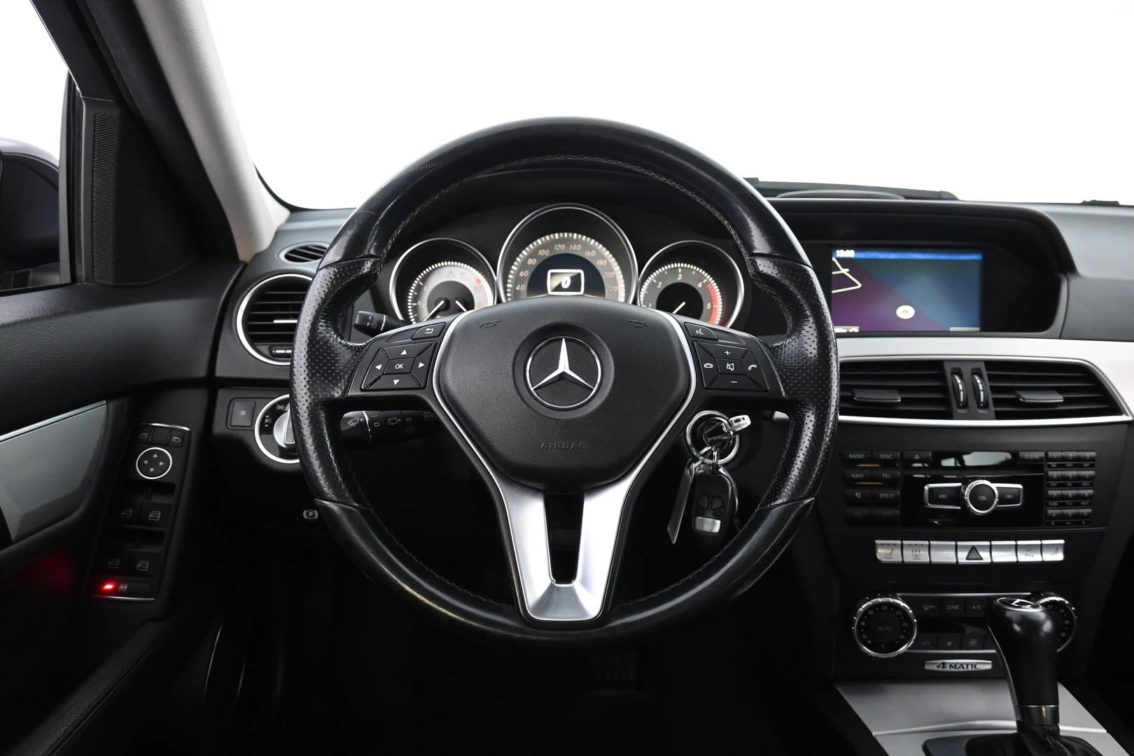 Car Image - 2pTcXg2g7hdNx2bXrj6iFW