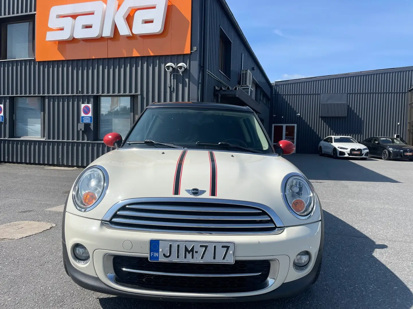 Car Image - 315y8D2ueCCfeQAVkhix1W