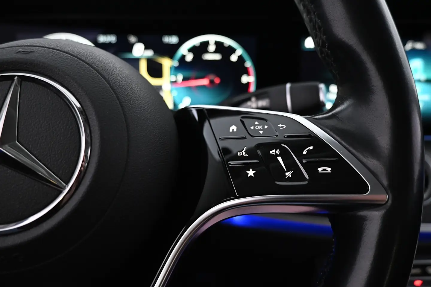 Car Image - 6asnCL8Ot4Kef6ZNPkv4Ke