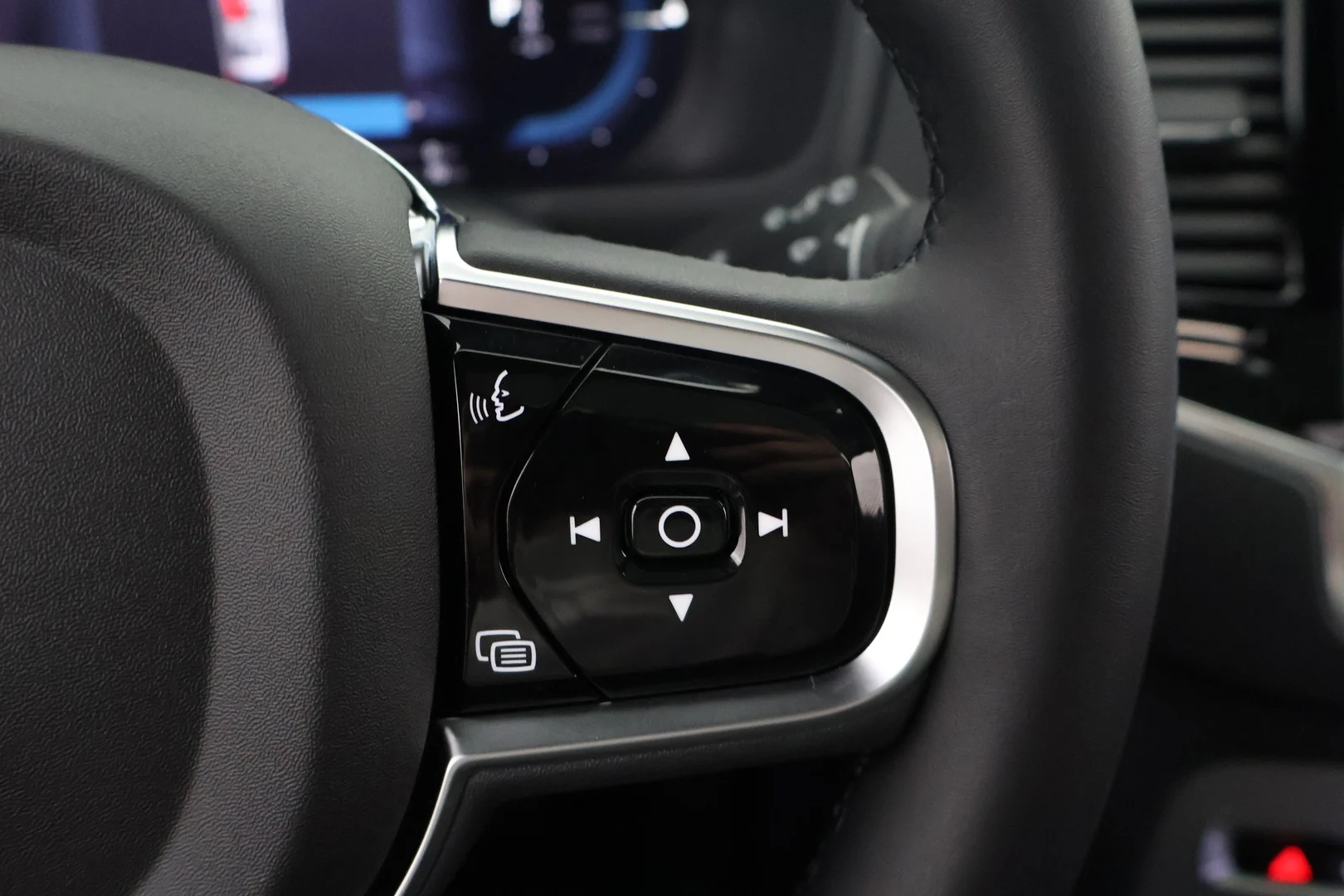 Car Image - 1lTbtKyqarjFUvkOu8oQu0