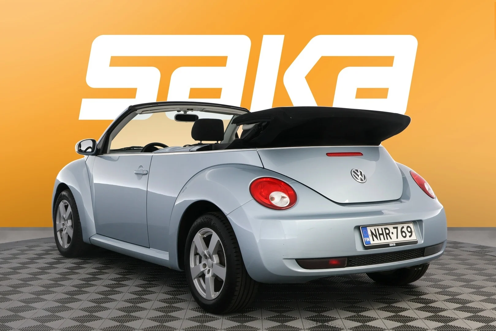 Car Image - 39gTnKzvPelKgFtMsQTZ0n