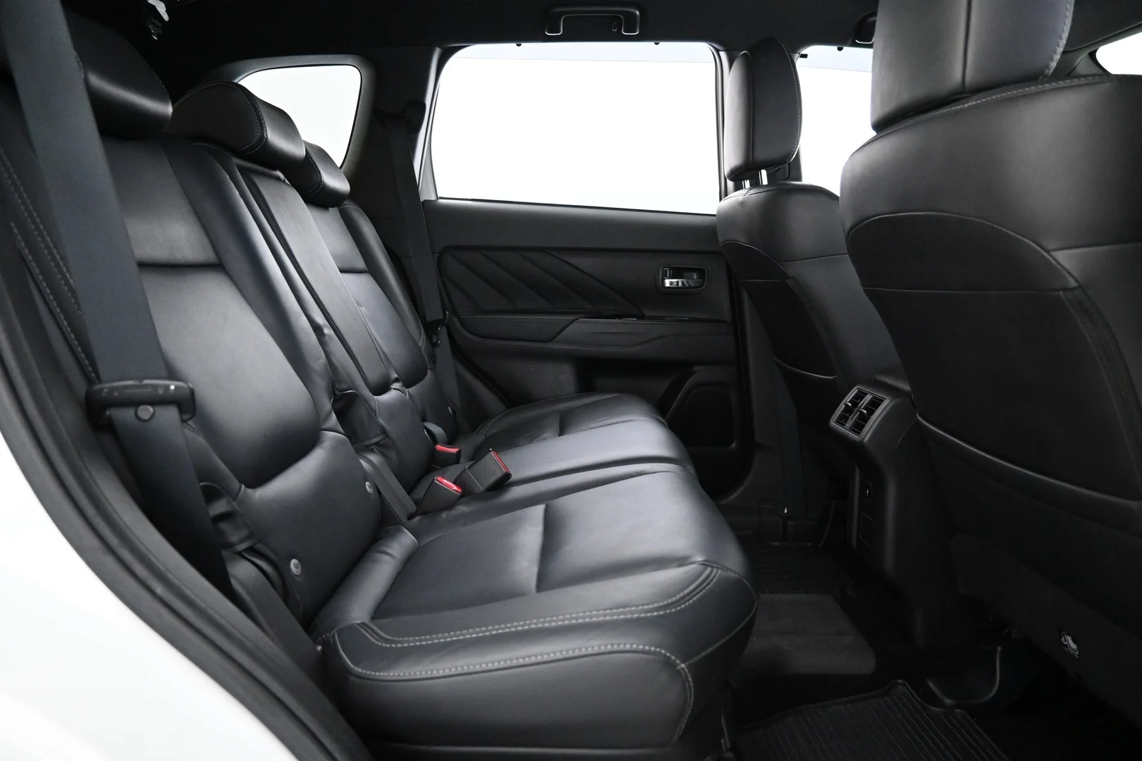Car Image - 6thJ1tBrxWQXbhzIJNhpiP