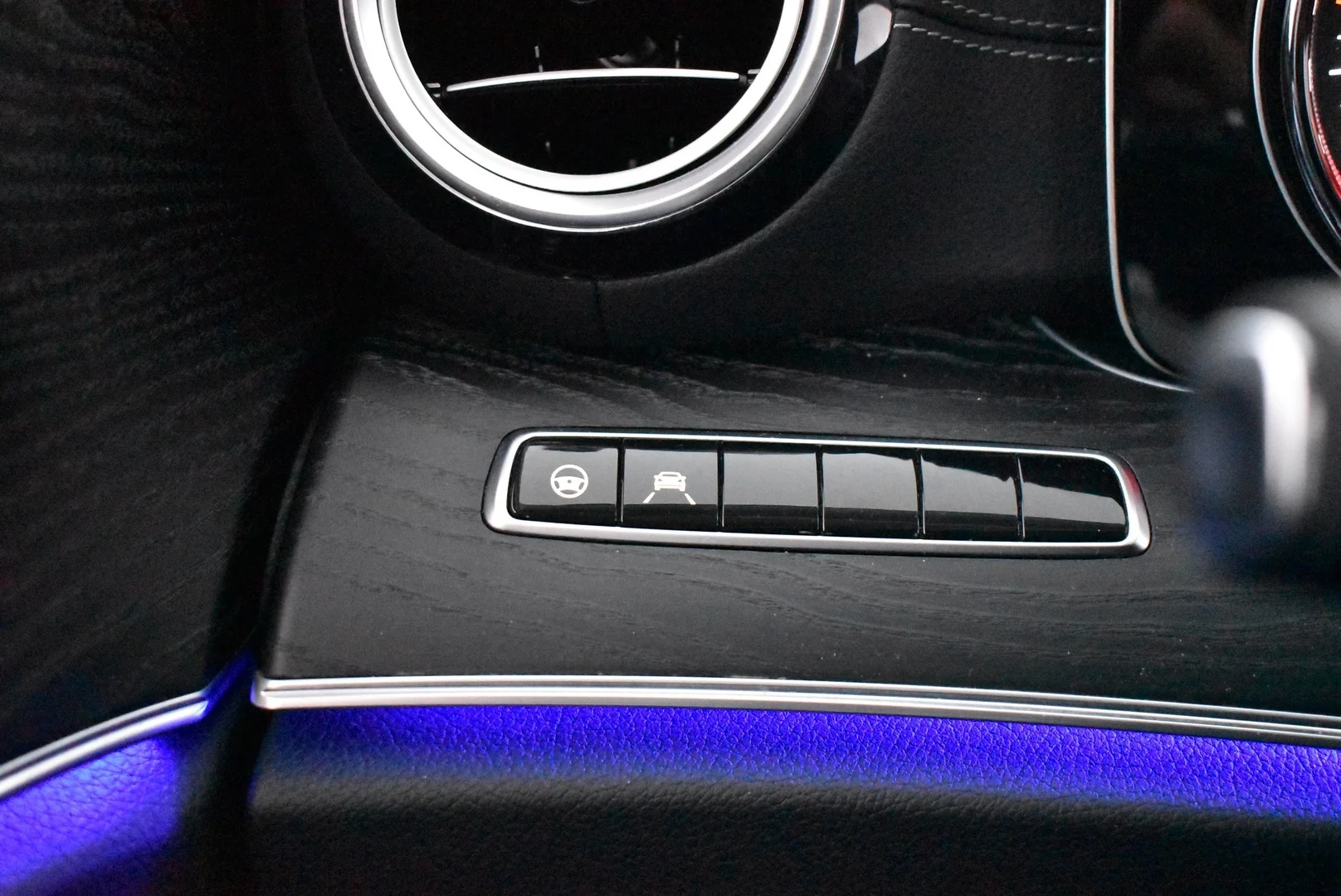 Car Image - 41GRjqWvMgLA26D4fSlhCv