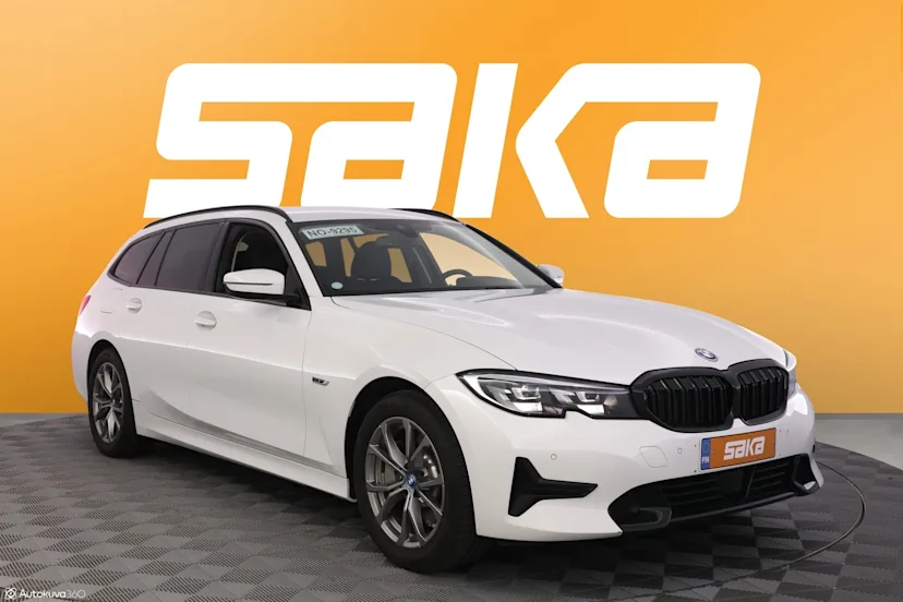 BMW 330