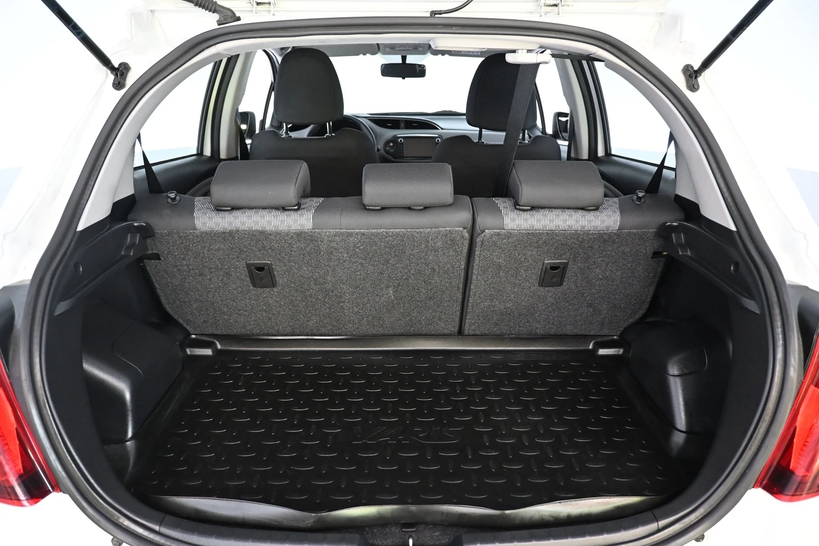 Car Image - 7wJHSVq0UGckDSPls9NwDc