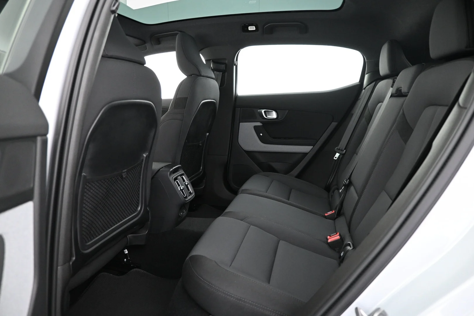 Car Image - 7EgwBAFxVJ9xE2d1CuHF4b