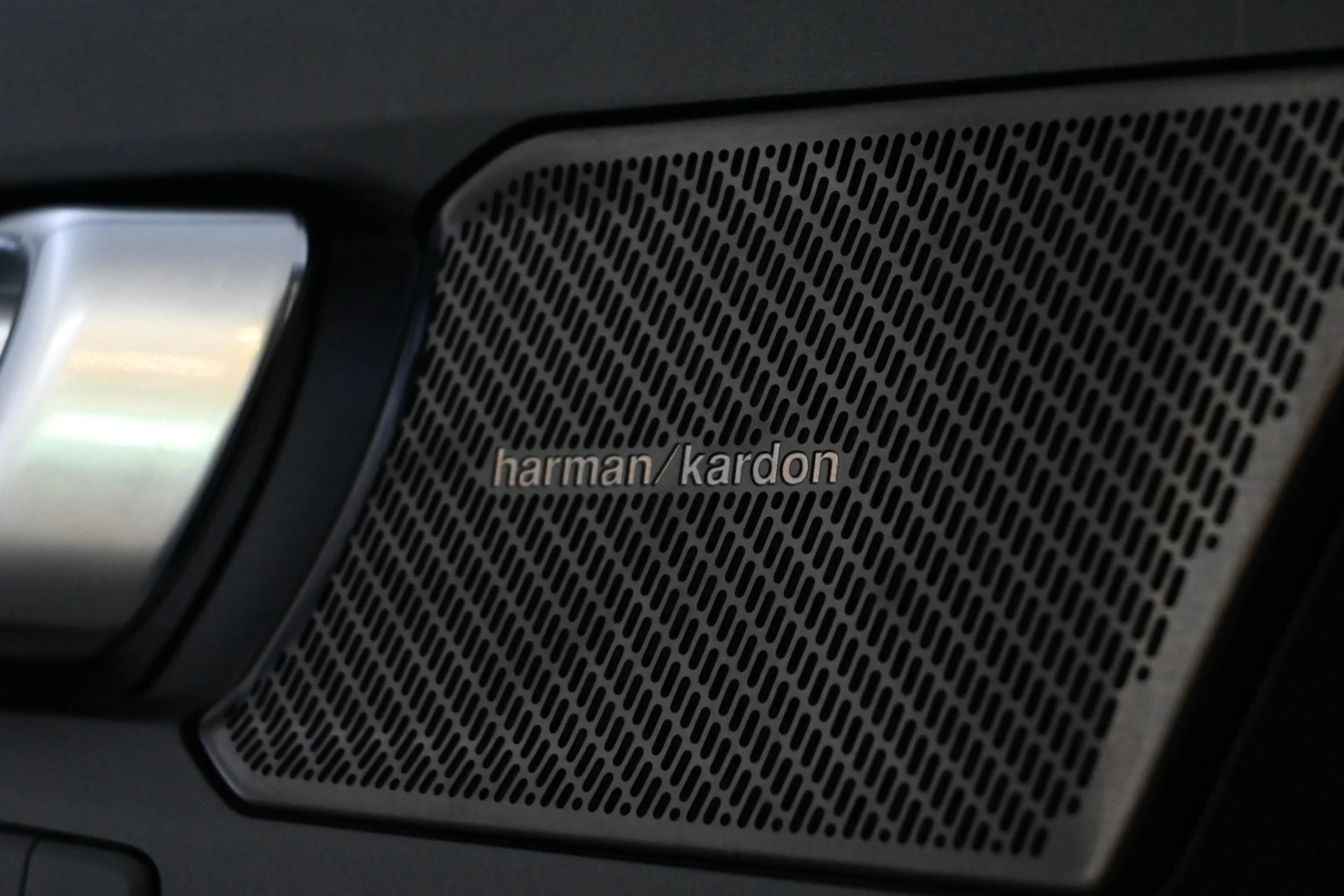 Car Image - 621XAlEEuLPLvCmQimKgcY