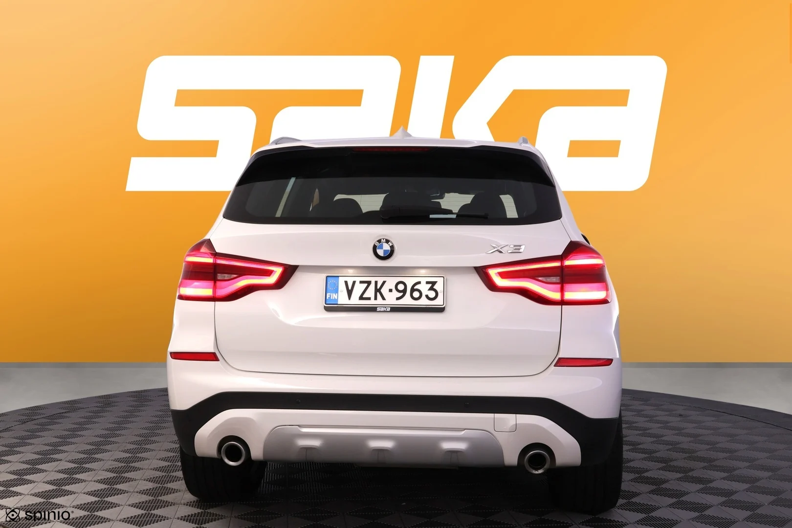 Car Image - 4j7Z54j4EcMk0l6JY7LTFq