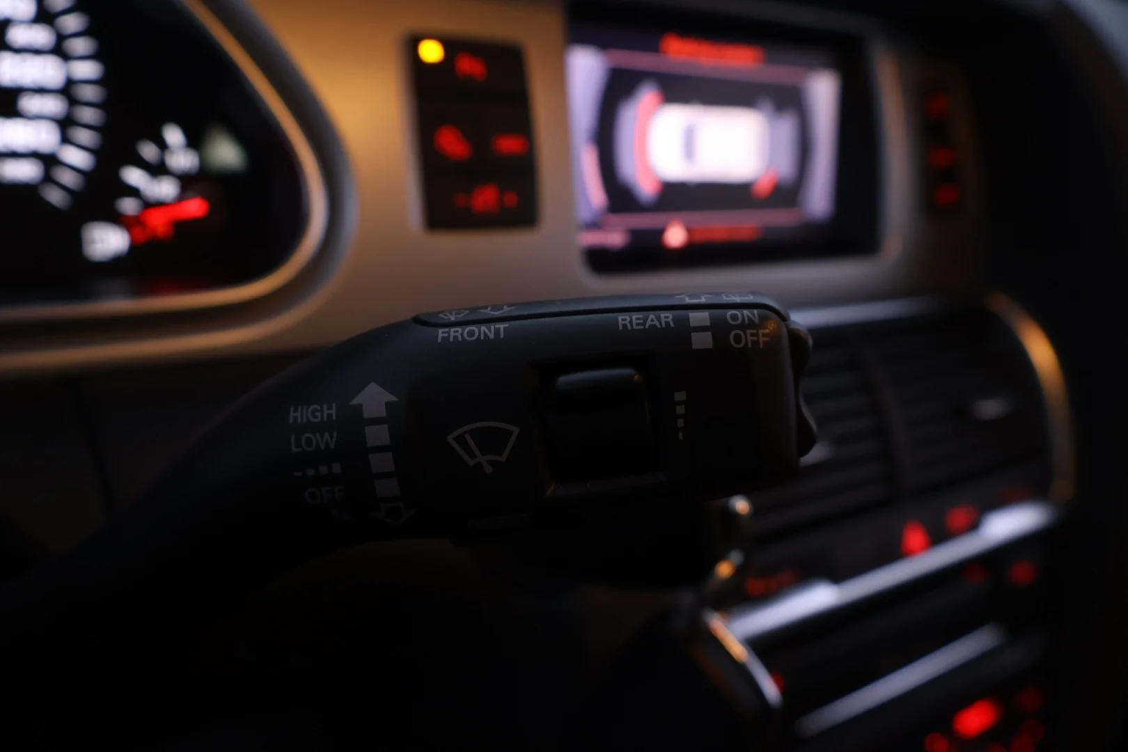 Car Image - 4ONCG3xzE3Vd9FxEXmskGJ