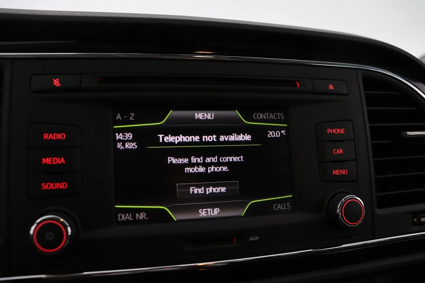 Car Image - YPOrlWmJmYLNe6C14EcXY