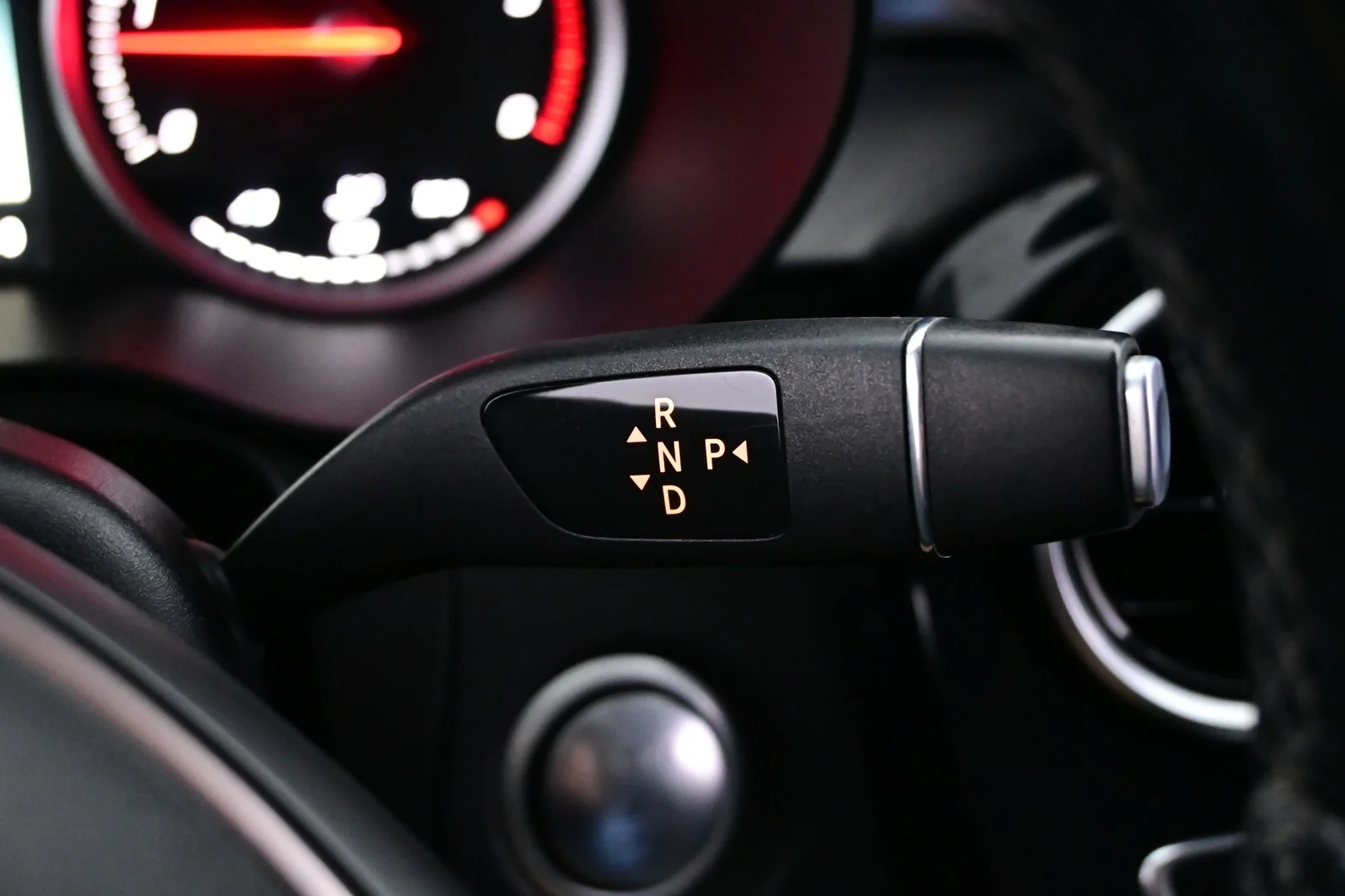 Car Image - 7jJPBiuL32h0RpmhNes7sJ