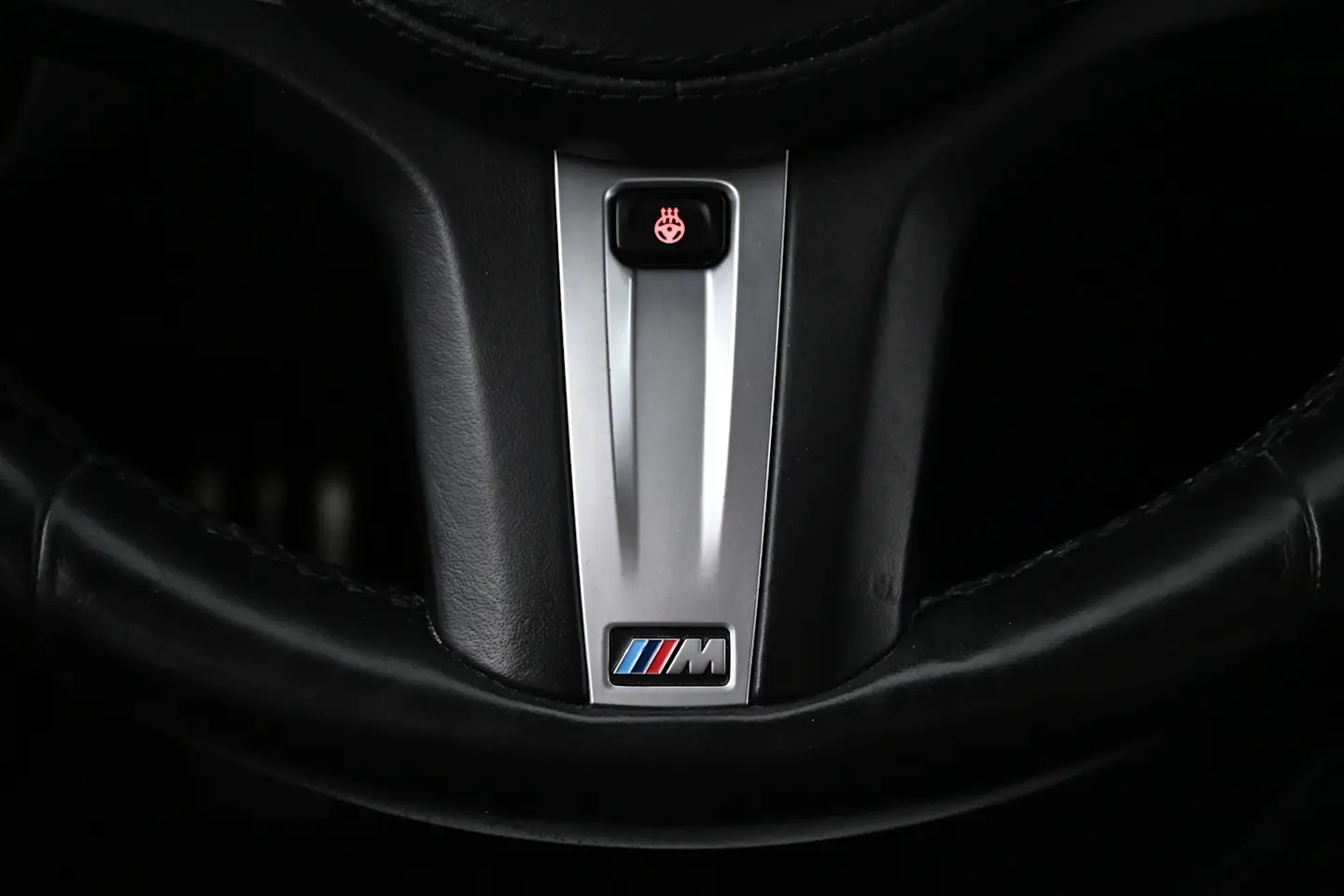 Car Image - 6fJmAJqmklSjMDqw4dto6f