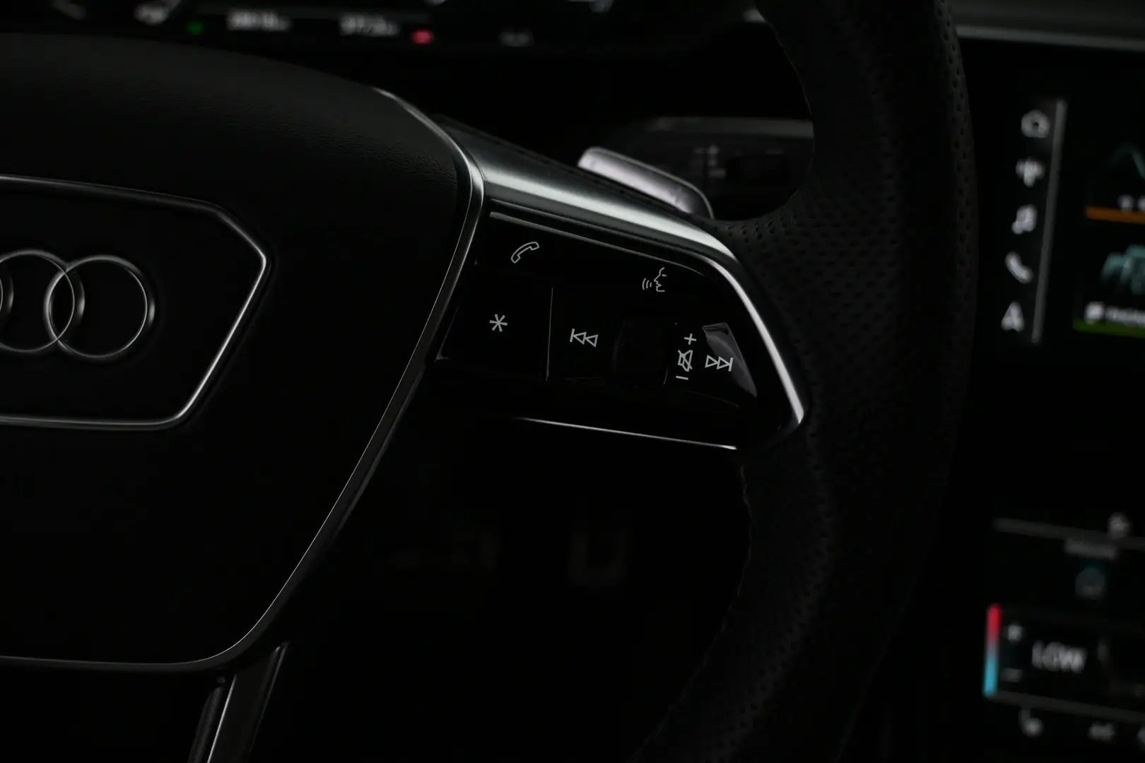 Car Image - 5trnScceGtxTrC4zPXKTCt