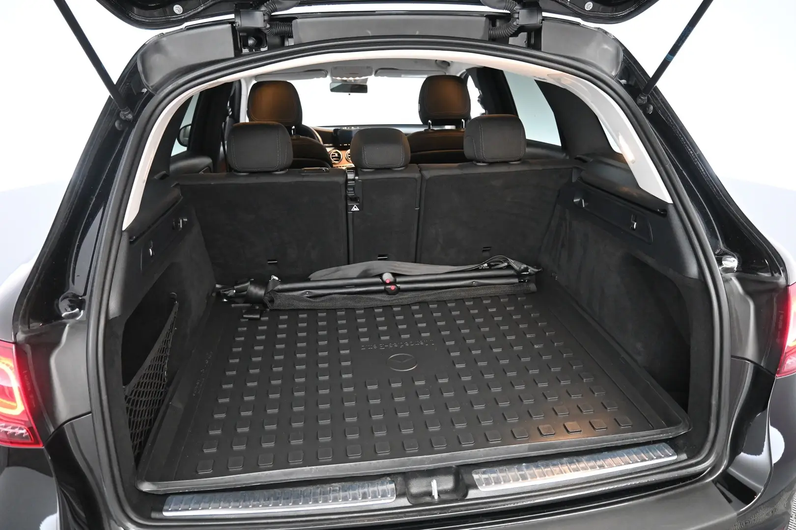 Car Image - 6dVAVa2QdXAyjtUO5Q7m2l
