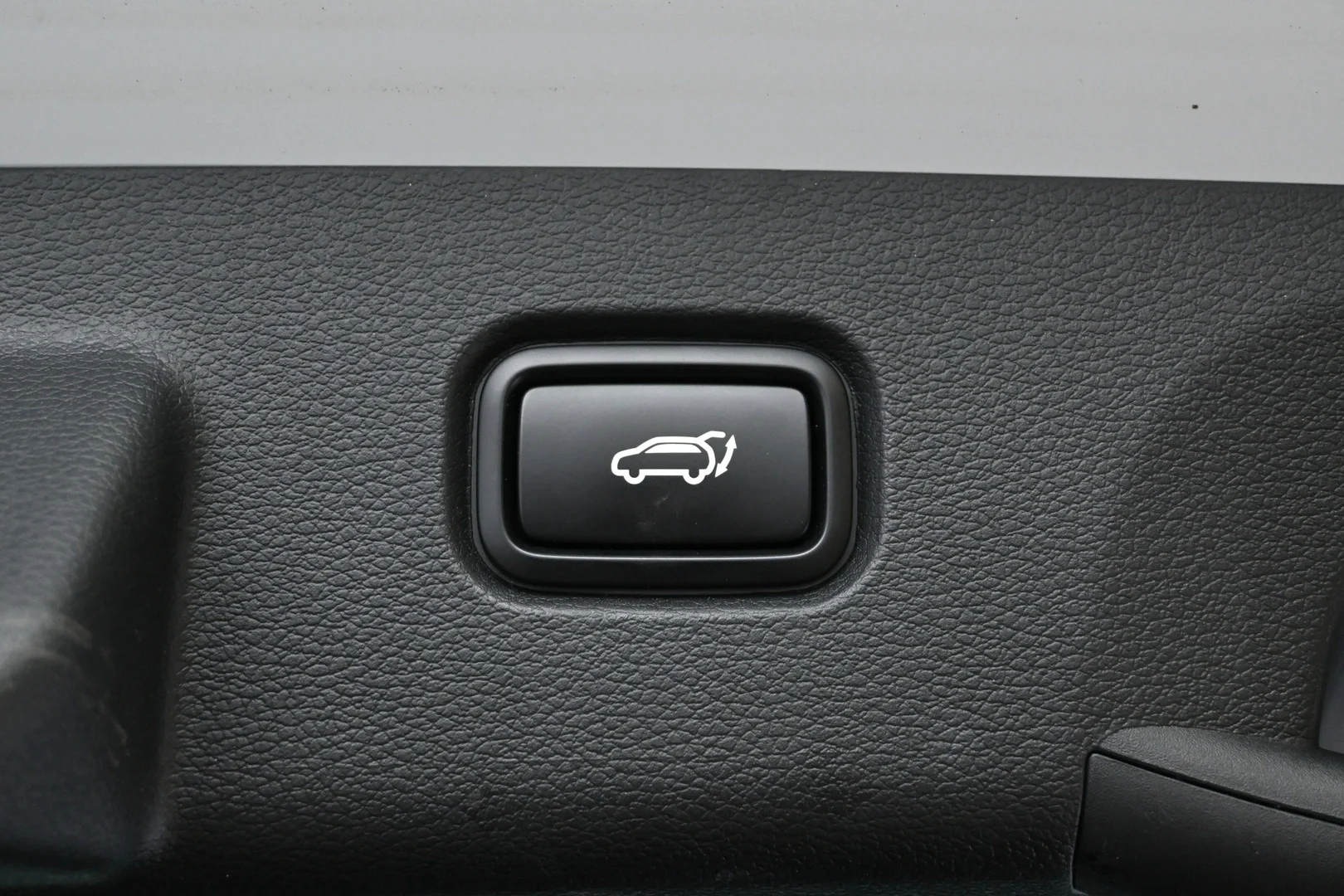 Car Image - WLSbbEJ29XlgDPDgLlyNU