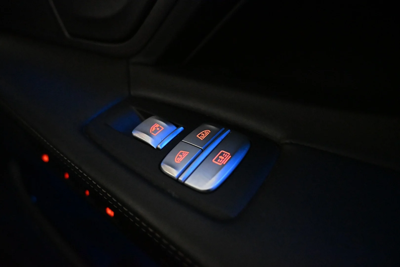 Car Image - 6HaWT749U0YPhziEg579IT