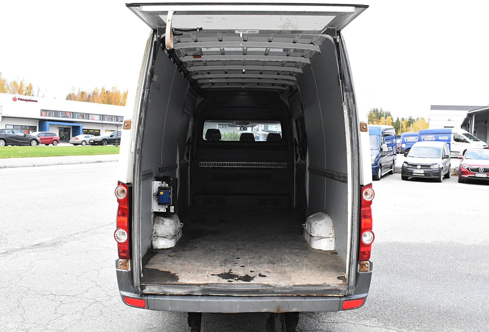 Car Image - 7CLISwHxqjiJQgD7Nac2iD