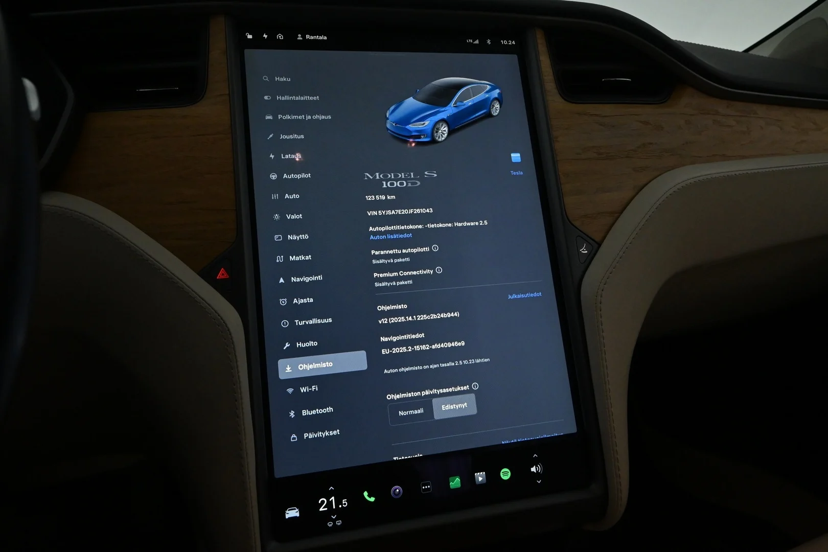 Car Image - 1AtTFjvHlYCrwVbiEaPdaI