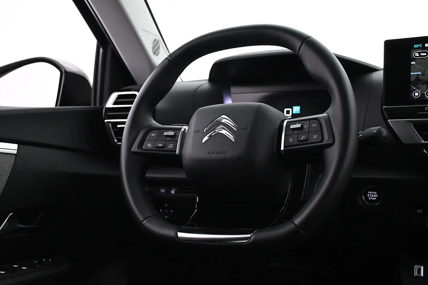 Car Image - F8gdf1eQfRfZ3XwGLguMB