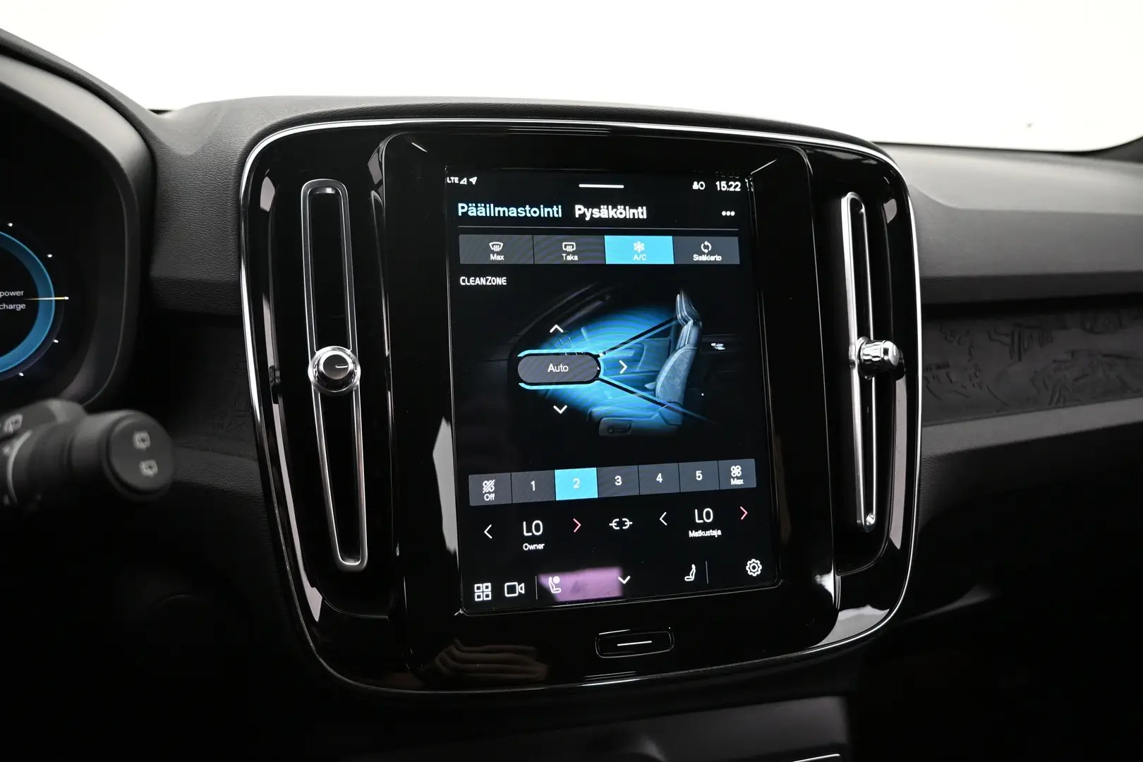Car Image - 3xjmwuWlWxaQVba8fg7i07