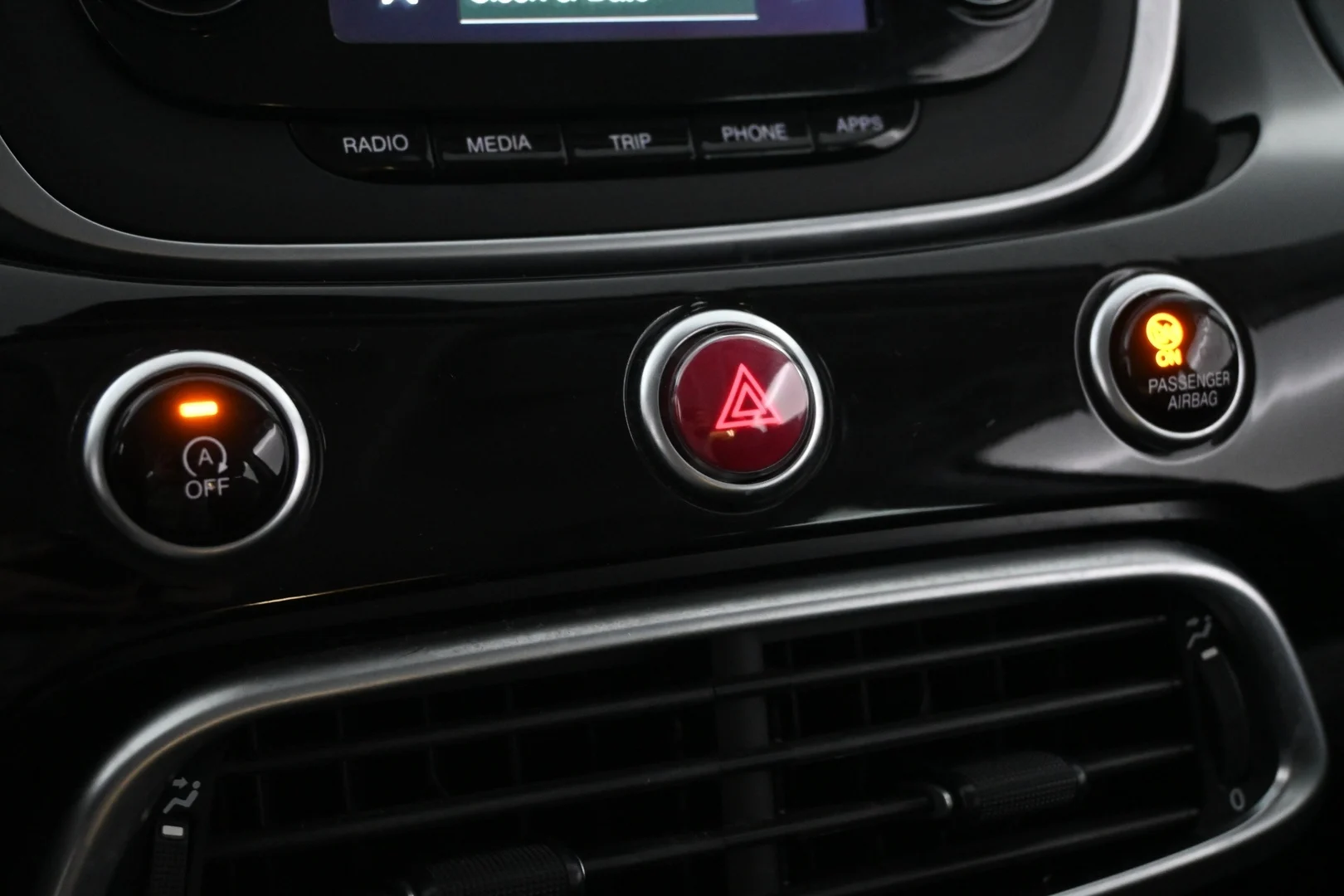 Car Image - KNGqkL6VMtJpSu2J8DcB4