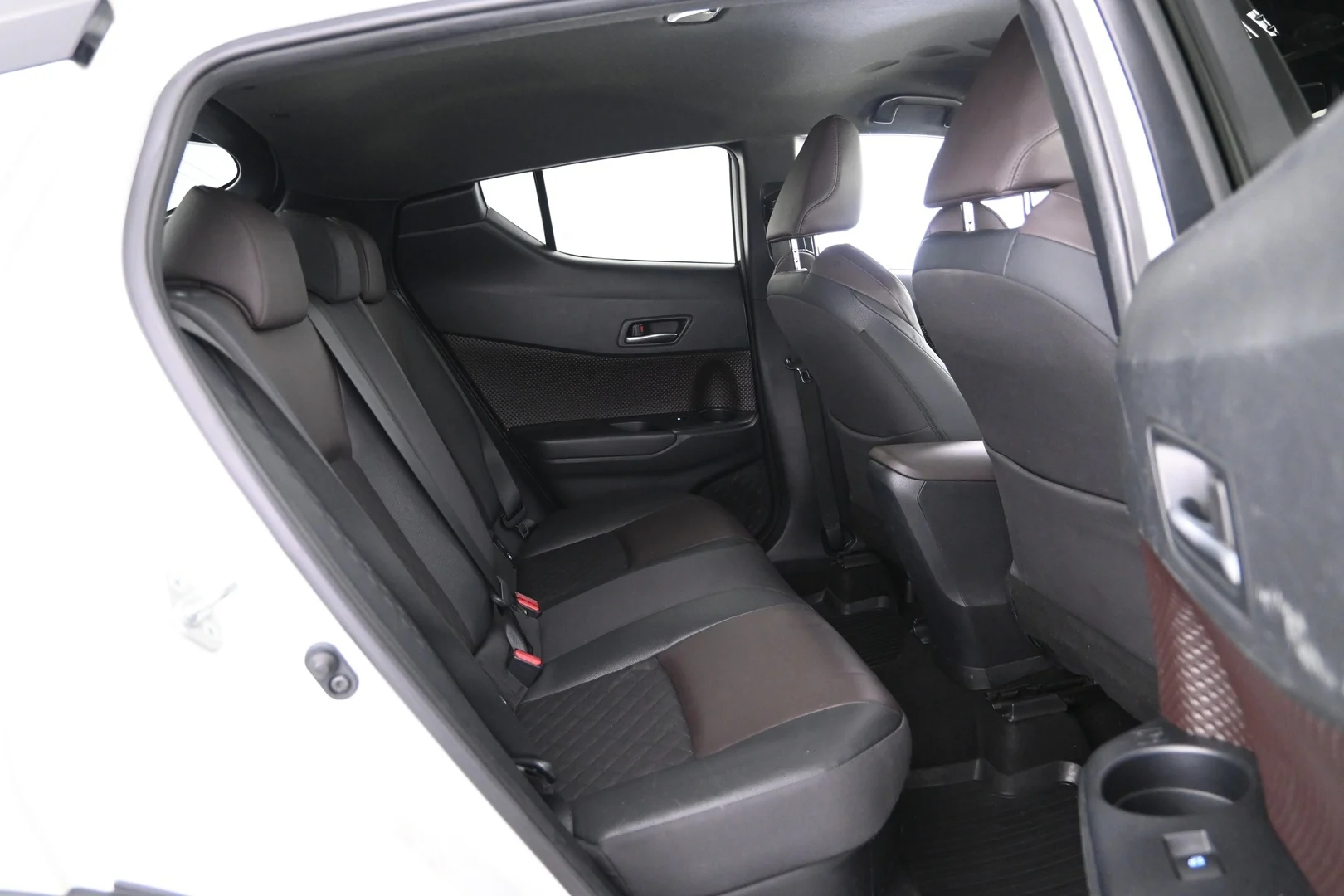 Car Image - 2tW8CuKybkduDbtW9V2pYN