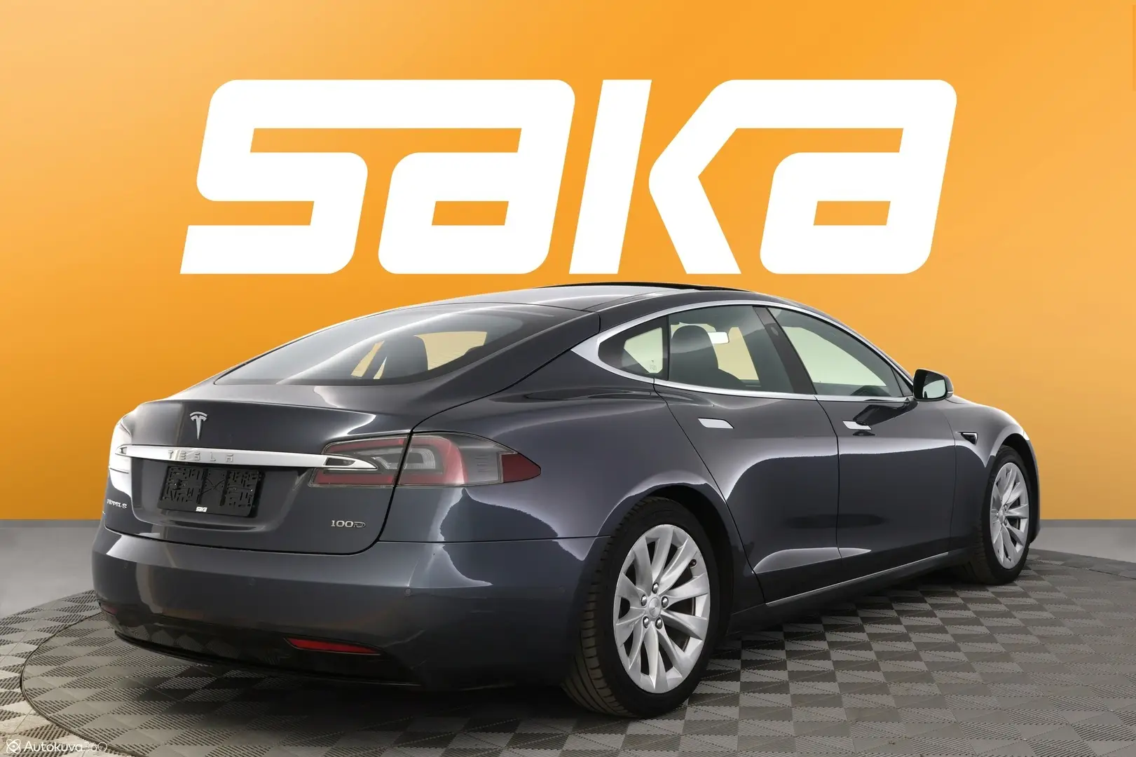 Car Image - 7f5KBKewTFB8doFvq8jNml