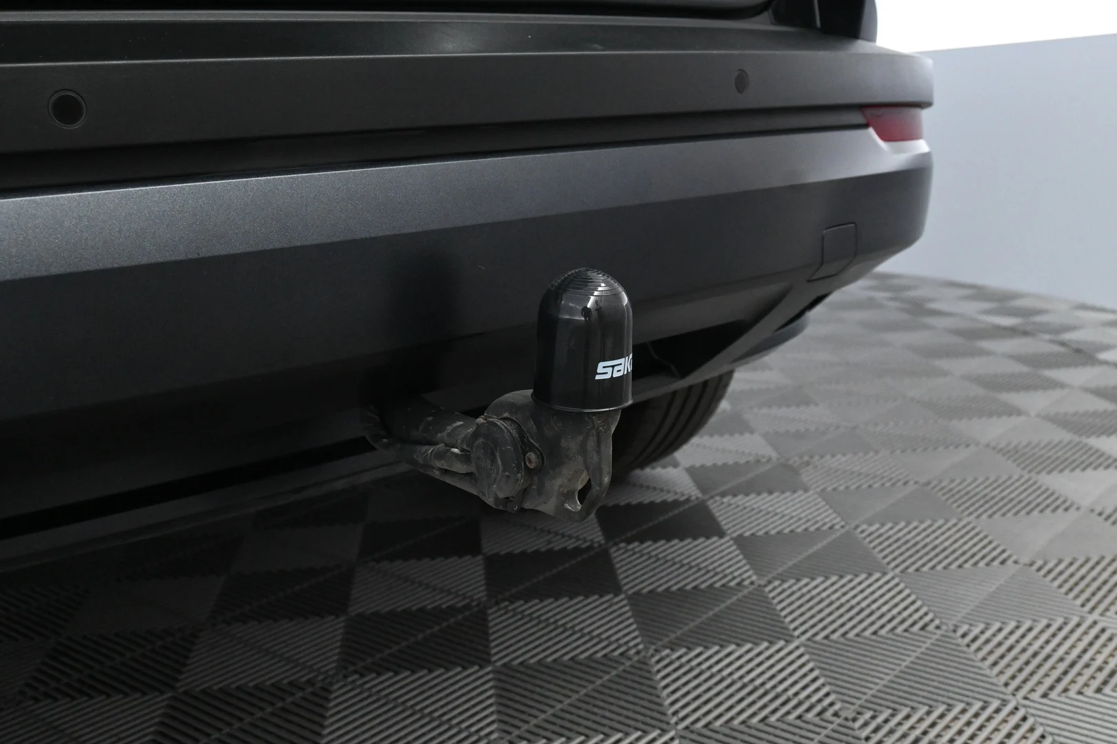 Car Image - 6mg8hPPqB5BCmJrFR42TpT