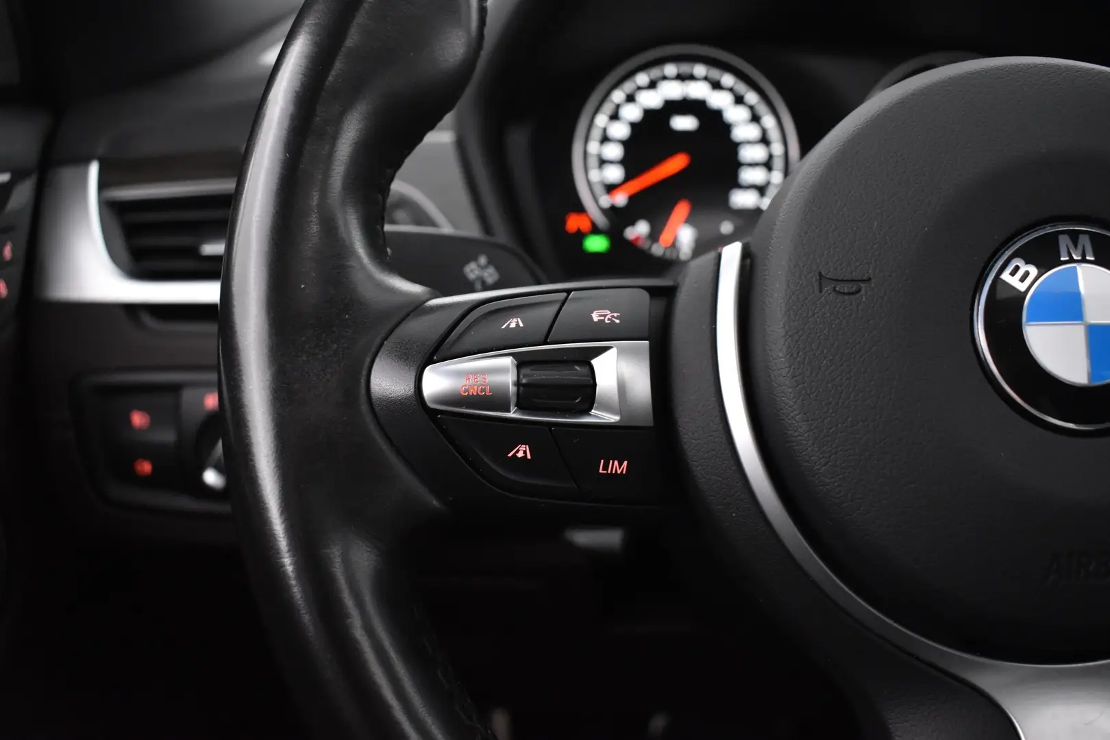 Car Image - kyrYybRT6tqwqqcFAgM7n