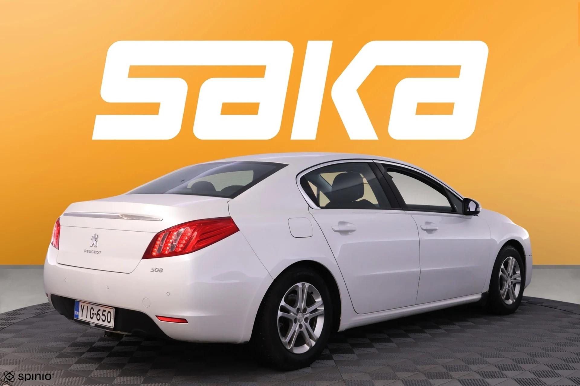 Car Image - 2rutqAn32AlBPOEljUgGSe