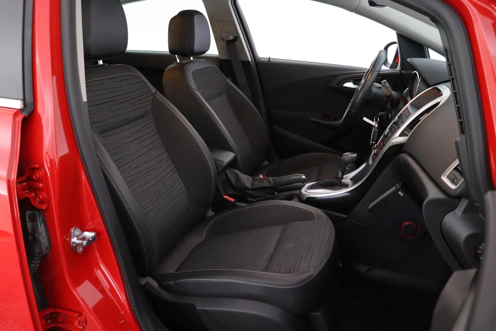 Car Image - 4wgyAS8s6PJ6fxWBNmkmhi