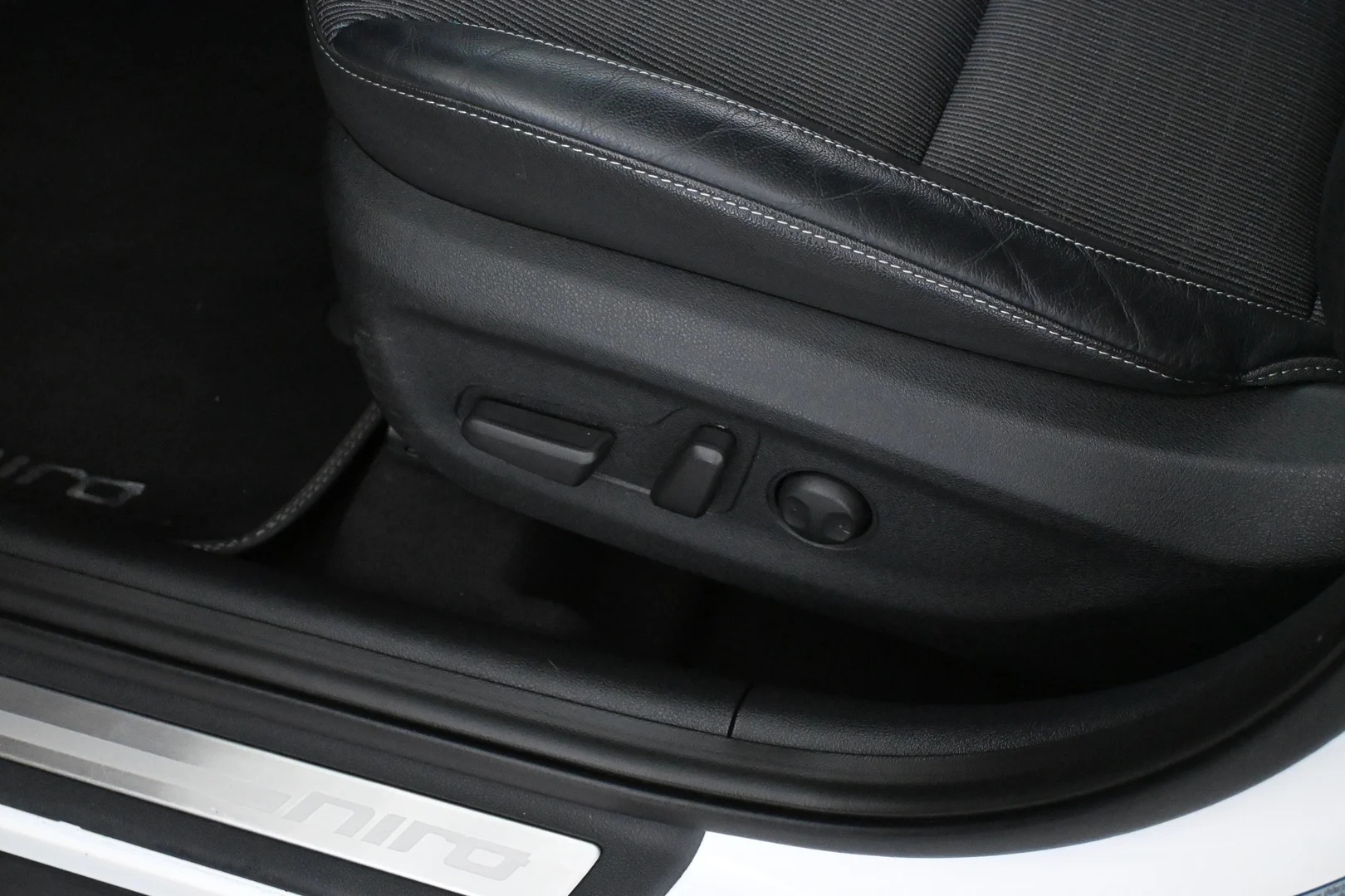 Car Image - 14UHyUzQANu6HH0ive7XDQ