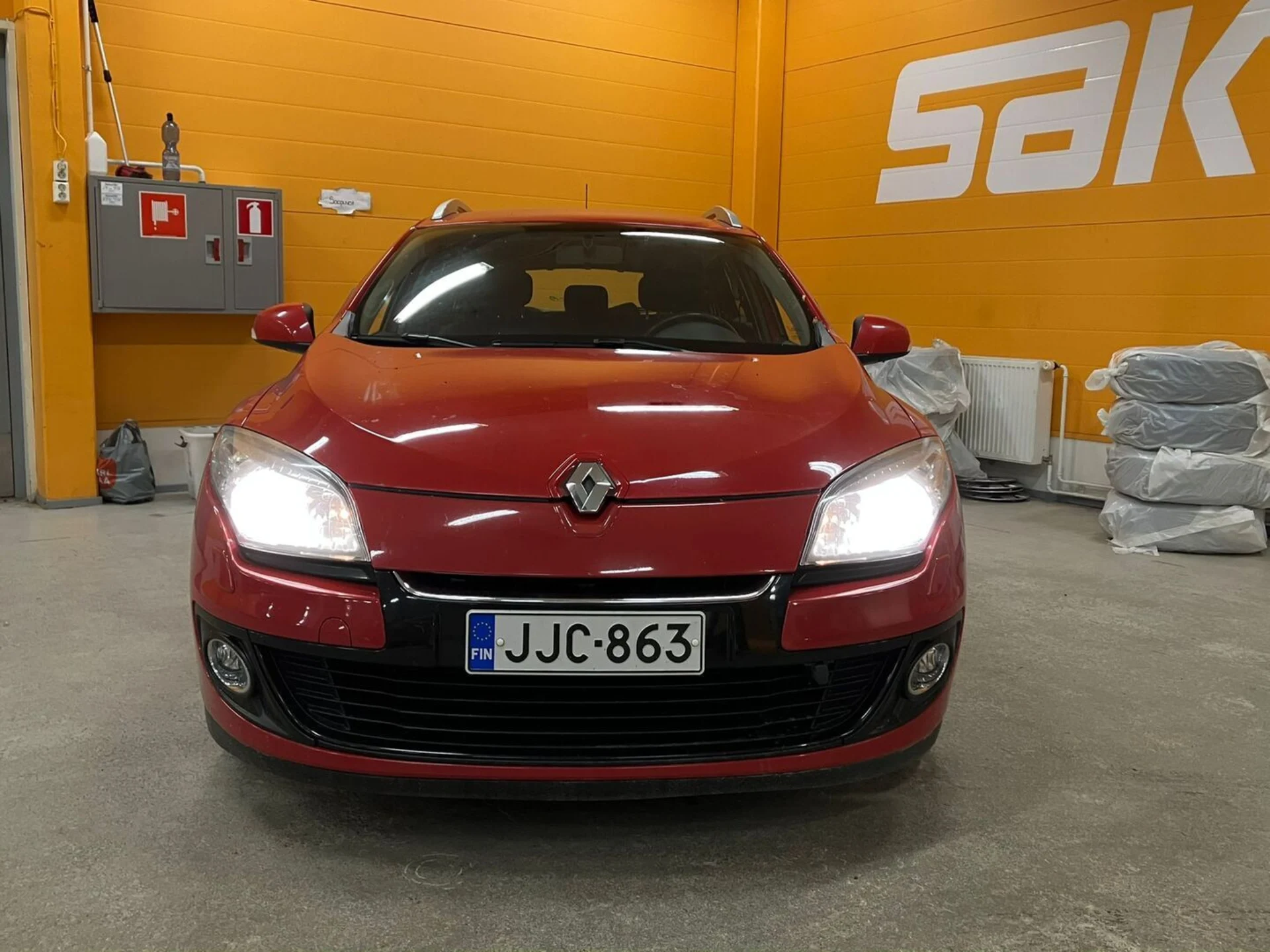 Car Image - 233aKTmQHH9iCvzbLN96pK