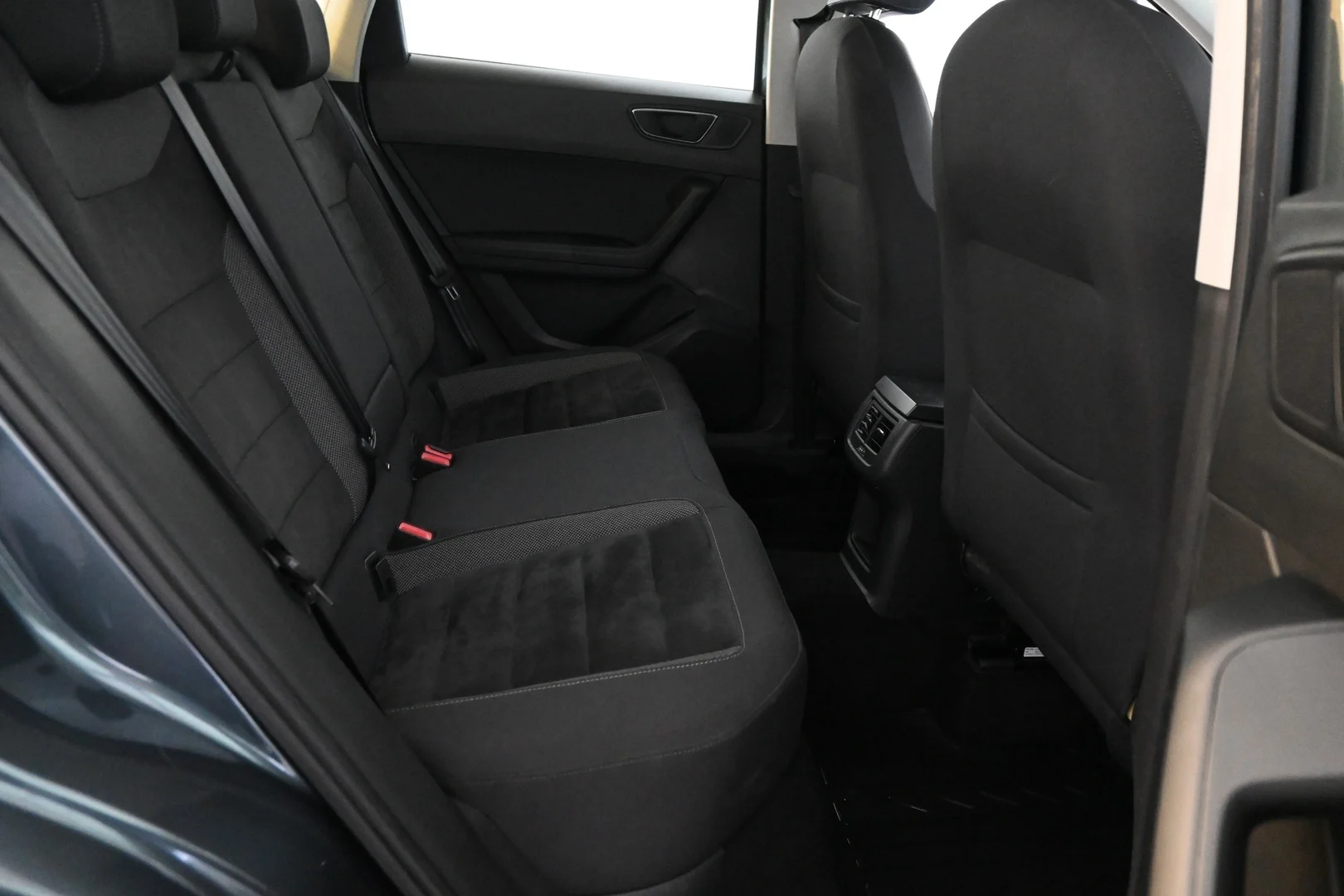 Car Image - 3c74XufYclEDagC9tvi2Os