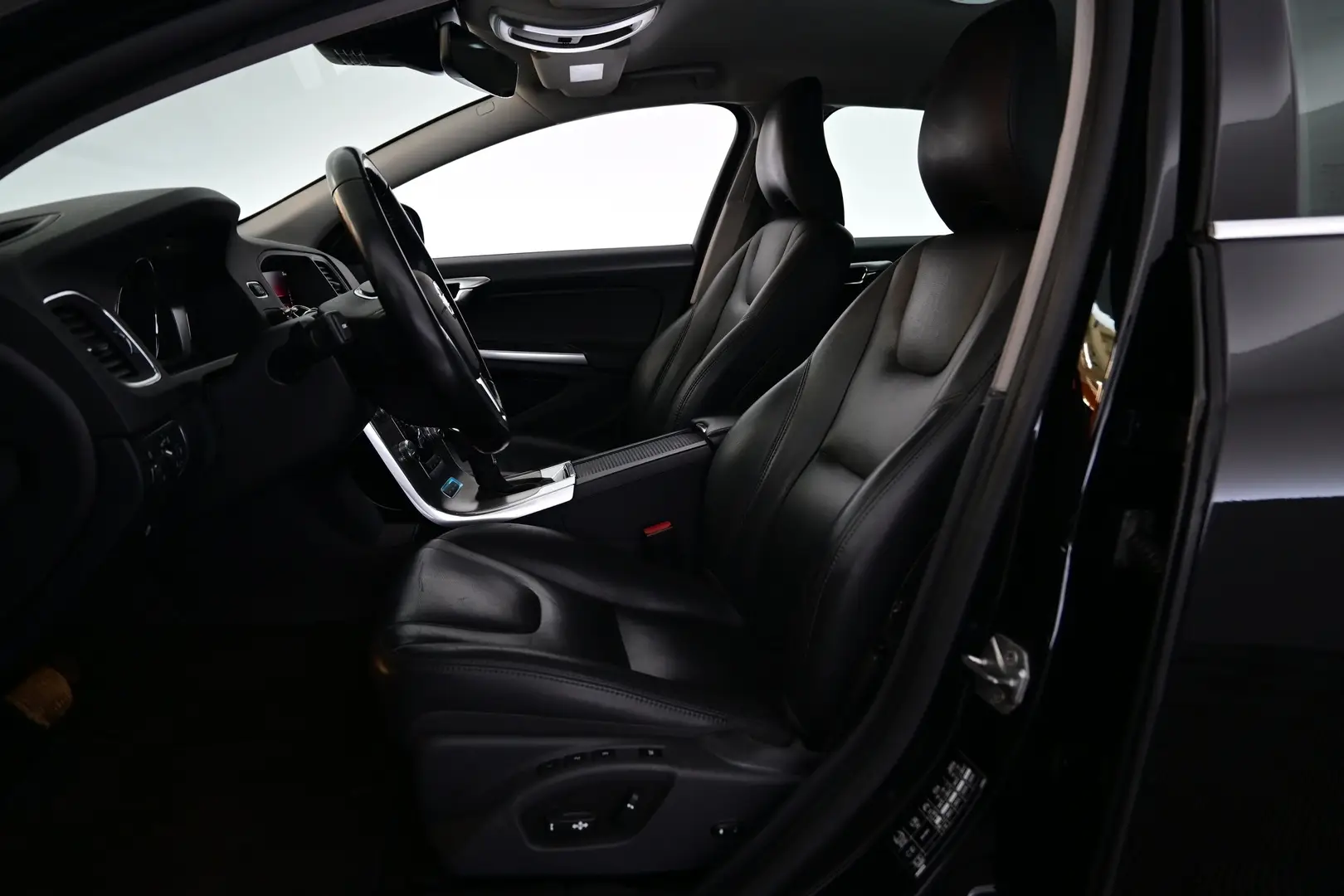 Car Image - 36klKtJqGzcHXwEURYWHwE