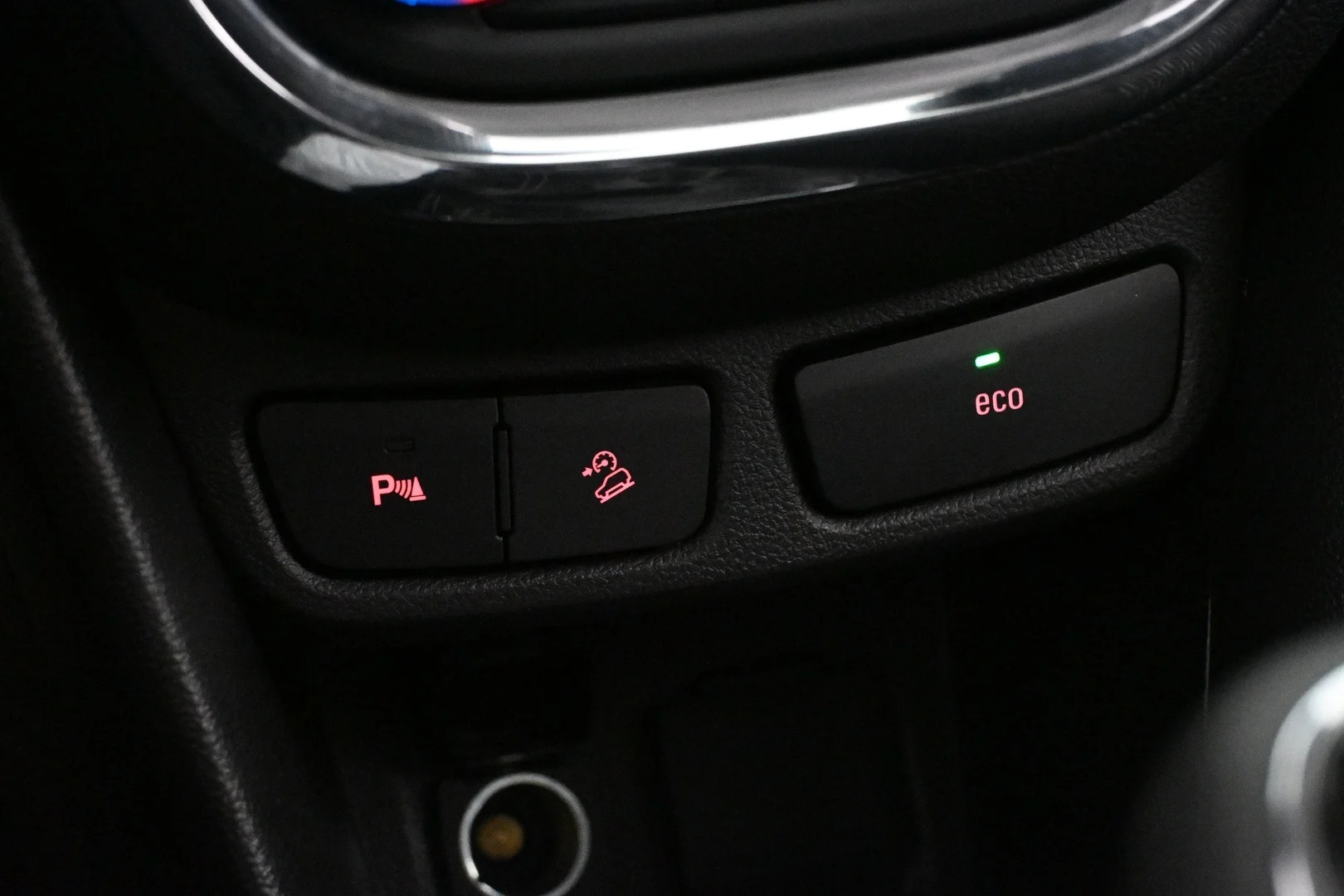 Car Image - 4GV3xUTKECHJdiXsqvkEc6