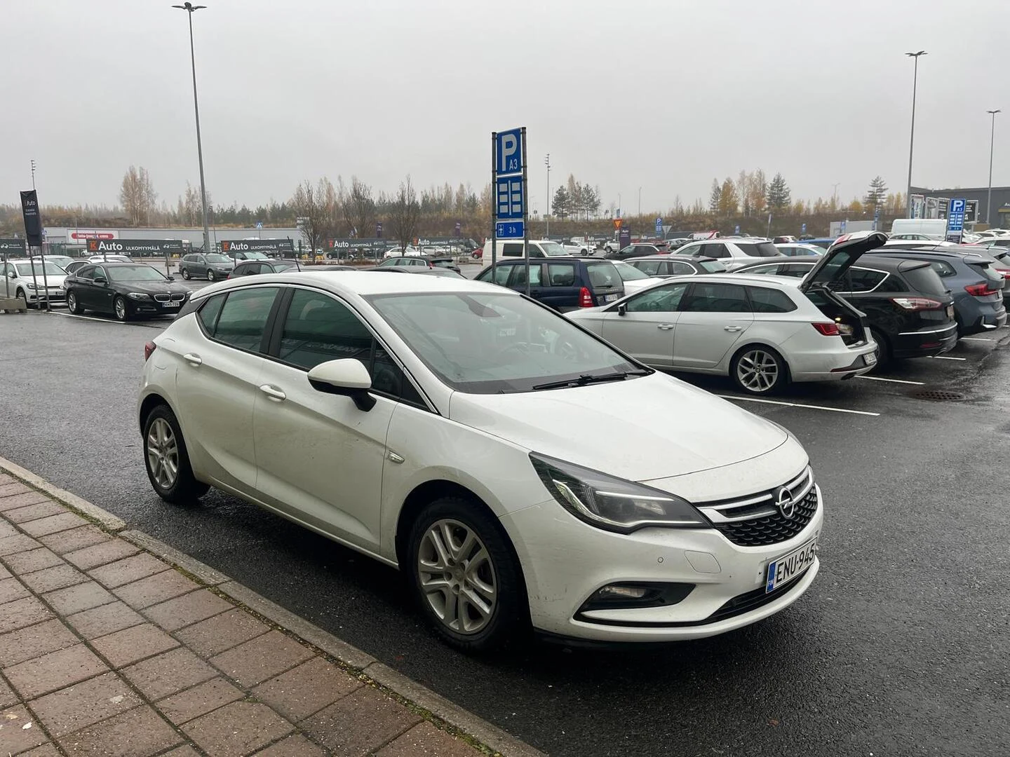 Car Image - 6UdyaFYZxbzexmDTXQPuvF