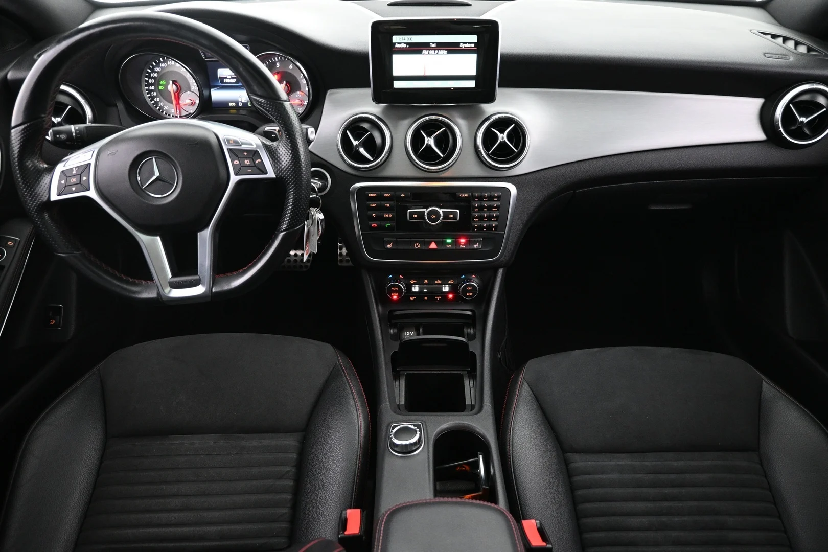 Car Image - 2SwKqRcRaUFfAt1ioTcqmF