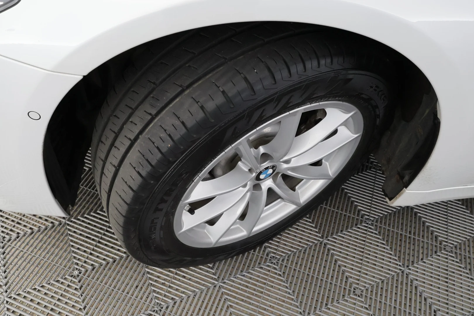Car Image - 12luCESwpmpAGbAZ0Xt3JU