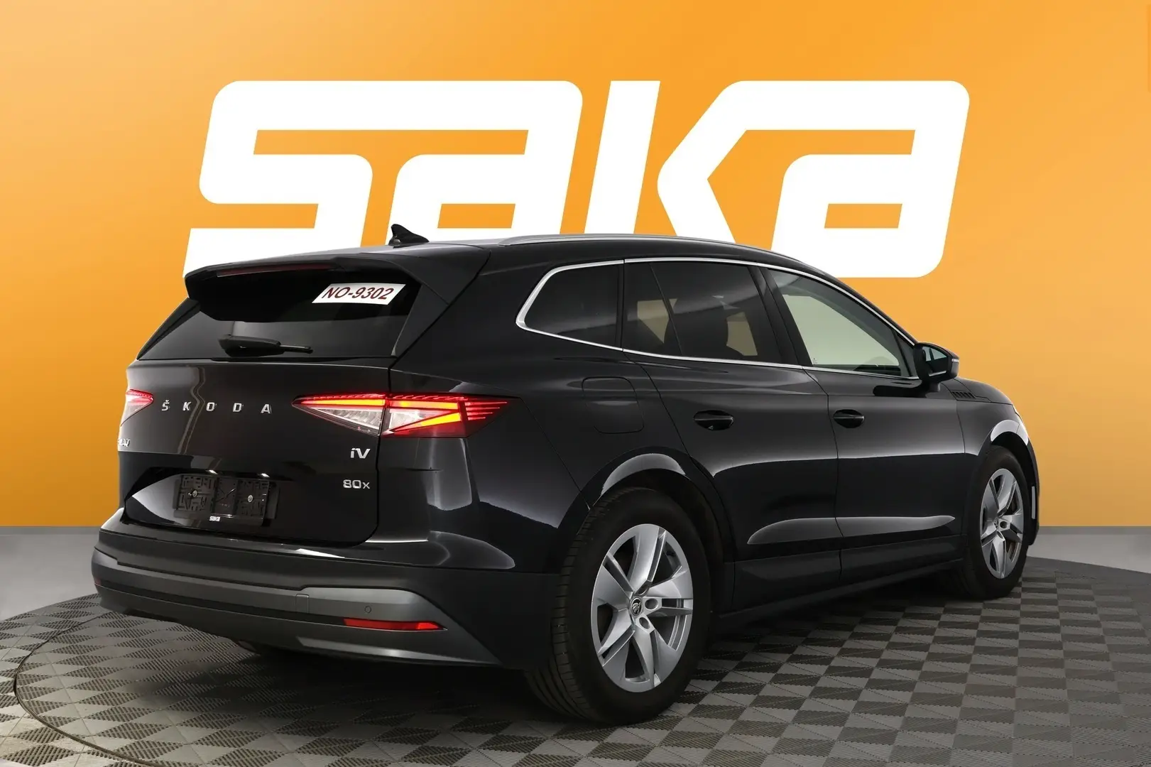 Car Image - 3G6MLCWieSc8CWTgHMWlU8