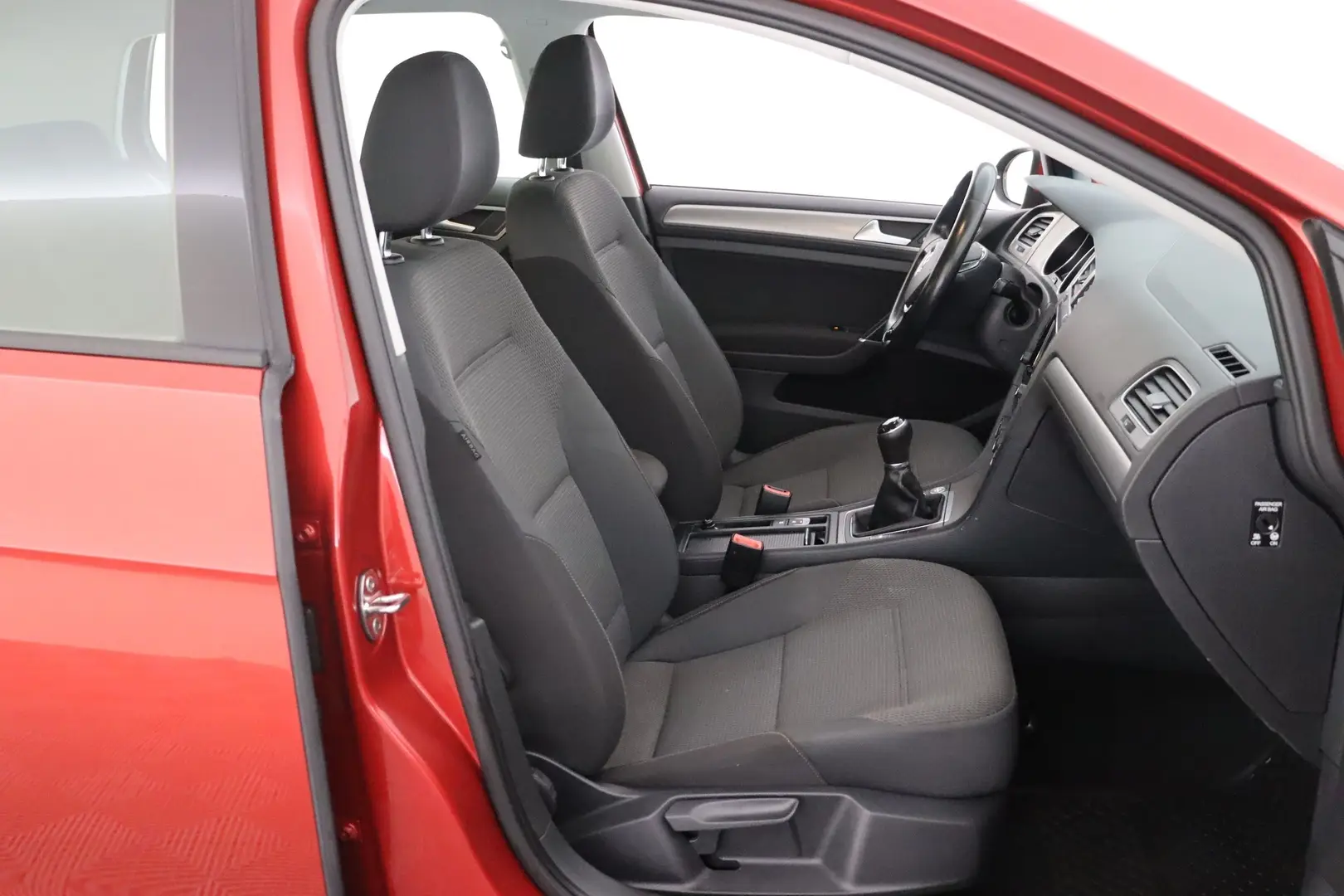 Car Image - 6qfhQDFUlN9zl2Z8aRkzcB