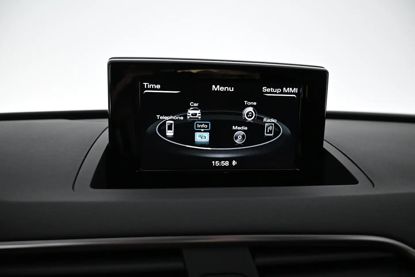 Car Image - 742MCYjj5w4aFsiSyAbi0t