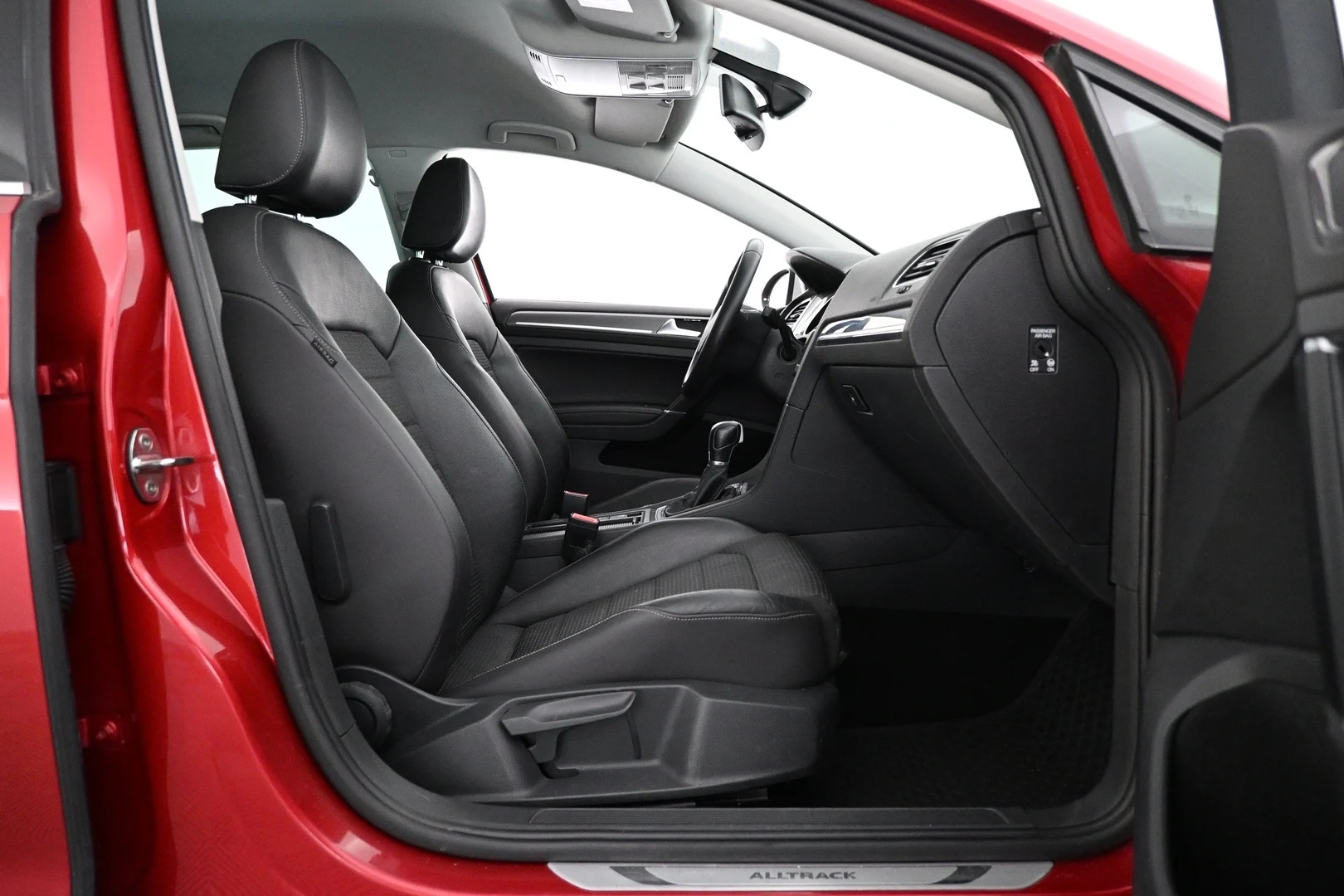 Car Image - 4Uw6xPPvVYV6X9UCALYO6L