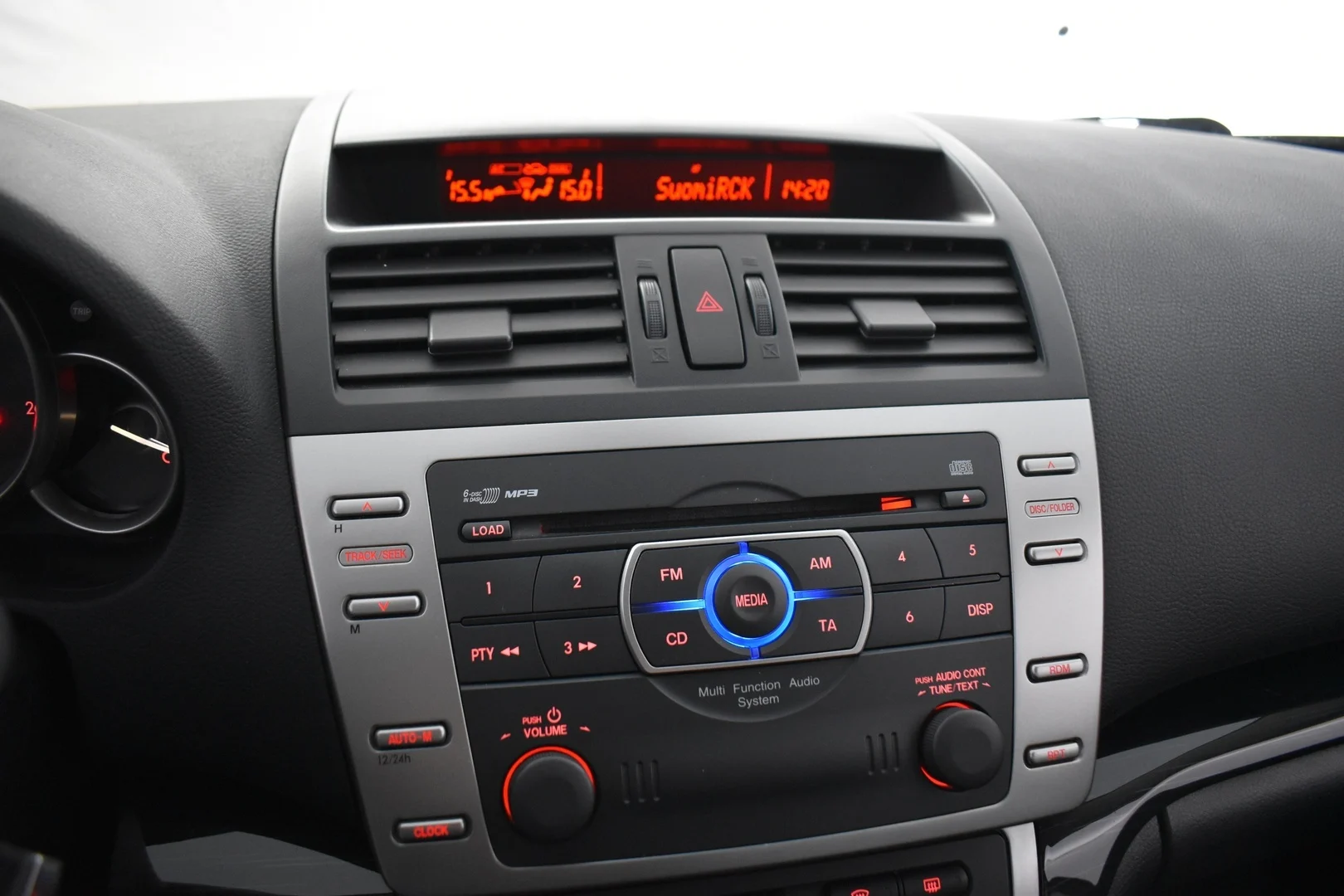 Car Image - 49YxEBbmElhDP4pwARrTnc