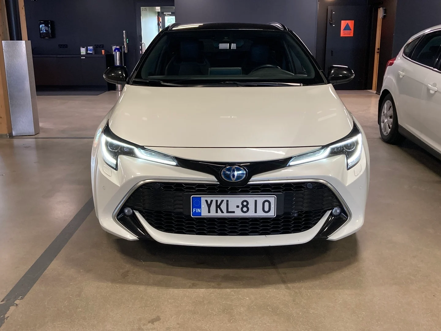 Car Image - 6SU66evSllZpB83hQVxwRQ