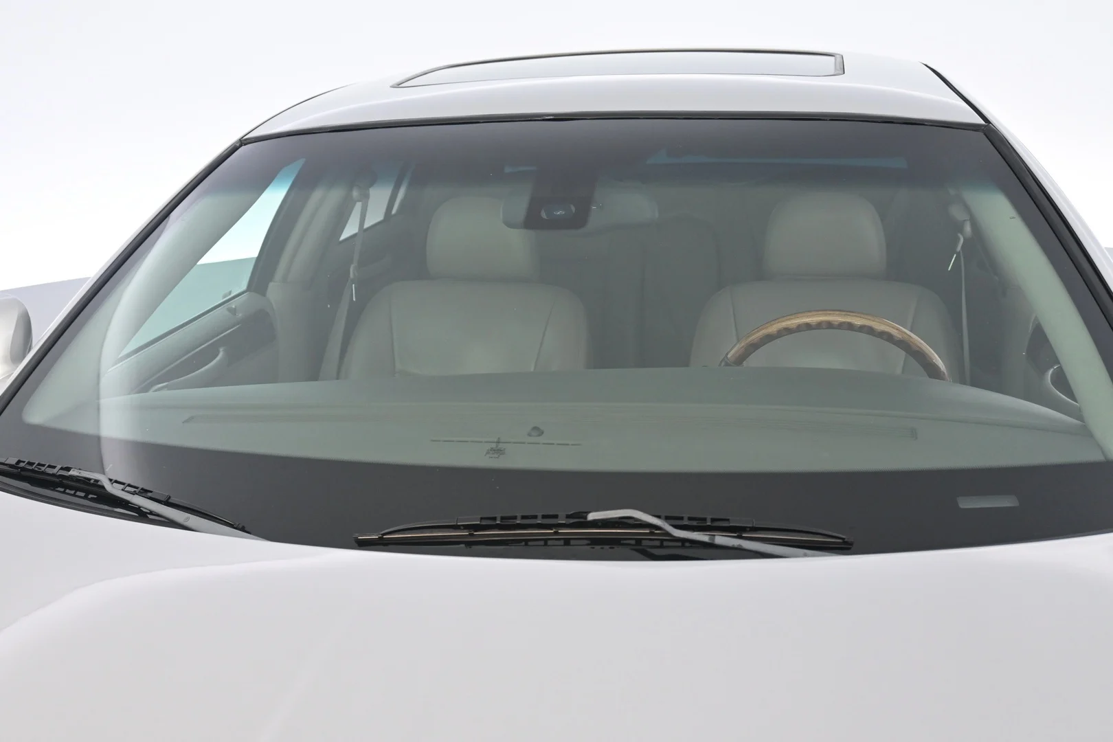 Car Image - 5VwifUGeeP45MUe8clfRP4